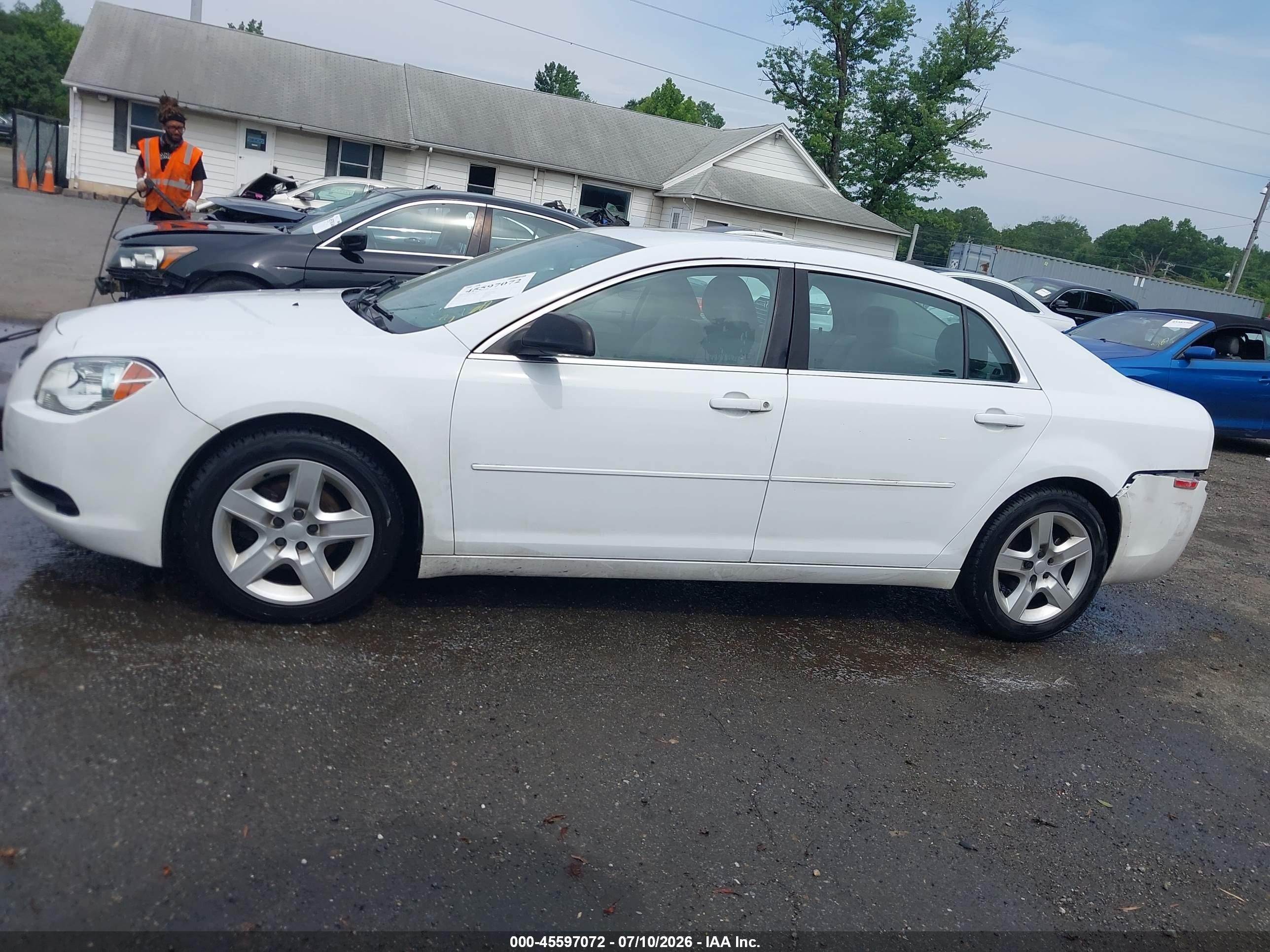 2012 Chevrolet Malibu Ls White vin: 1G1ZB5E05CF177662