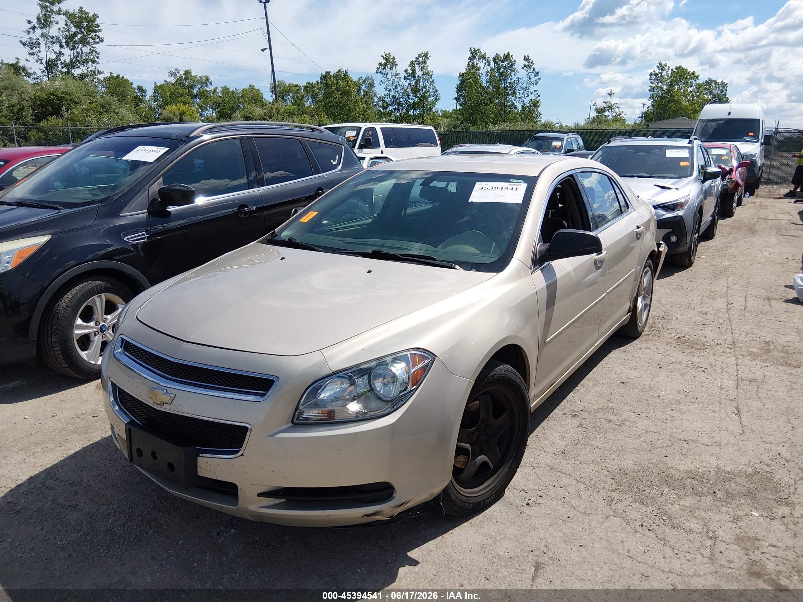 2012 Chevrolet Malibu Ls Tan vin: 1G1ZB5E05CF208120