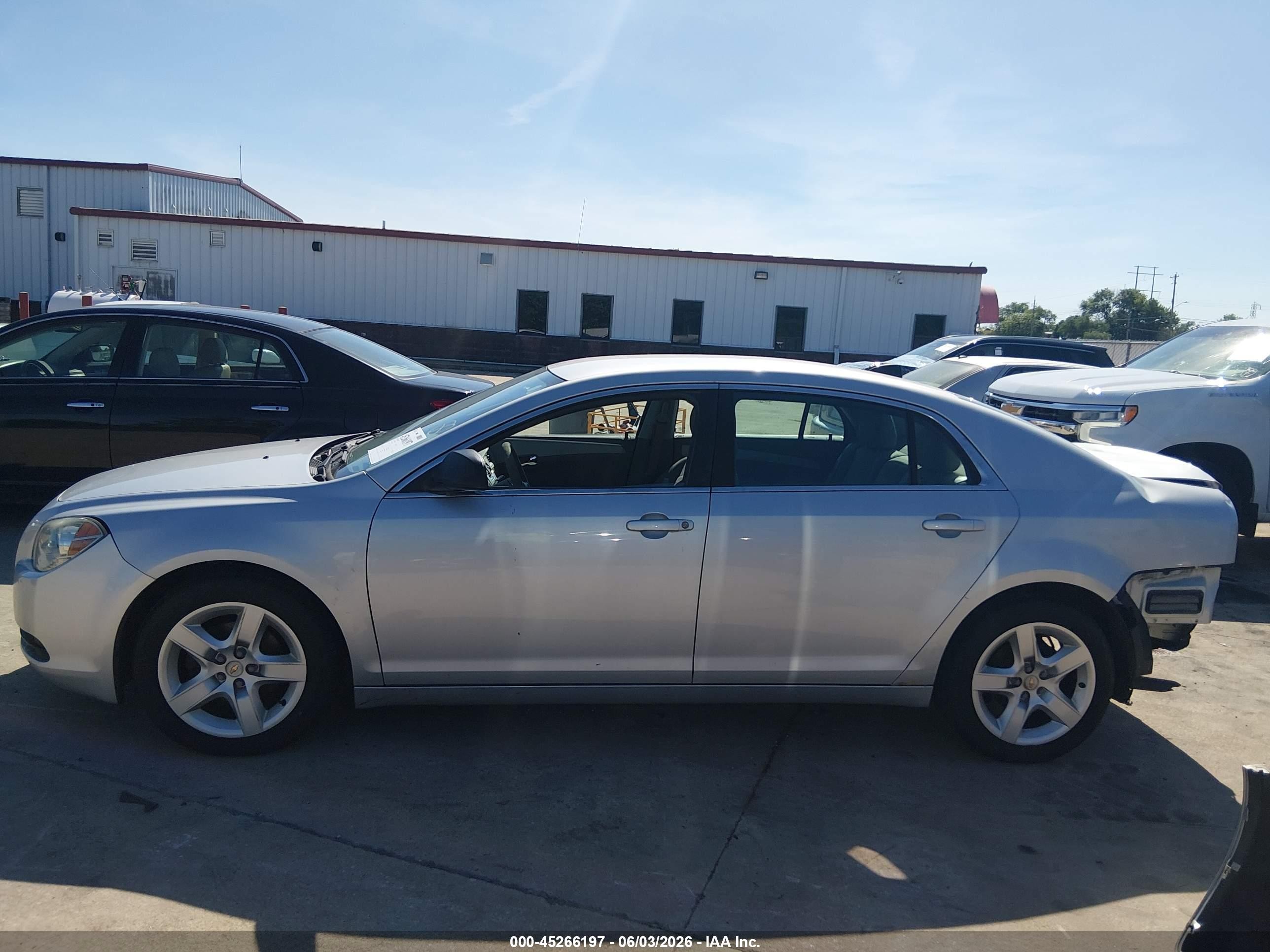 2012 Chevrolet Malibu Ls Gray vin: 1G1ZB5E06CF200365