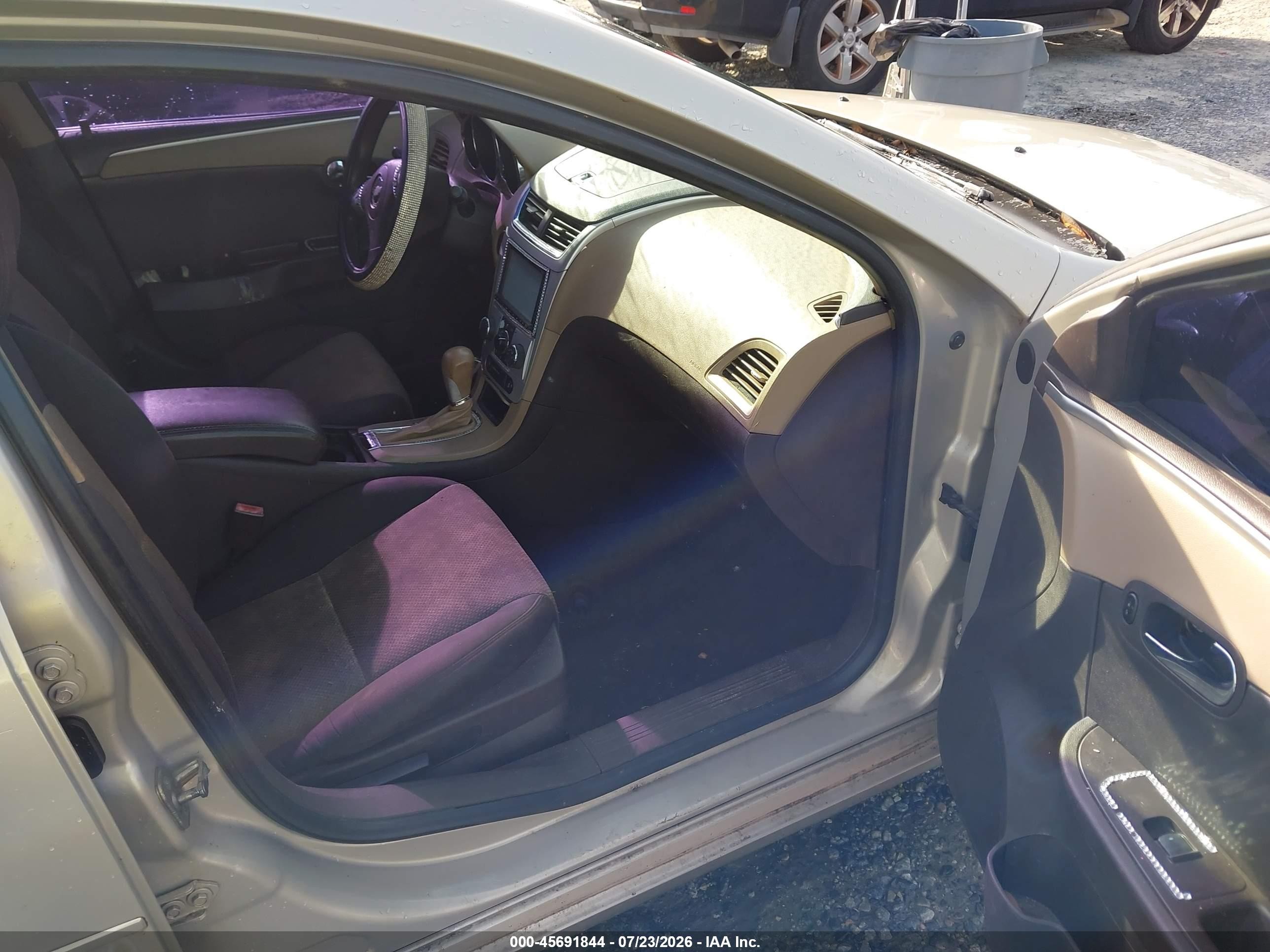 2012 Chevrolet Malibu Ls Champagne vin: 1G1ZB5E06CF271677