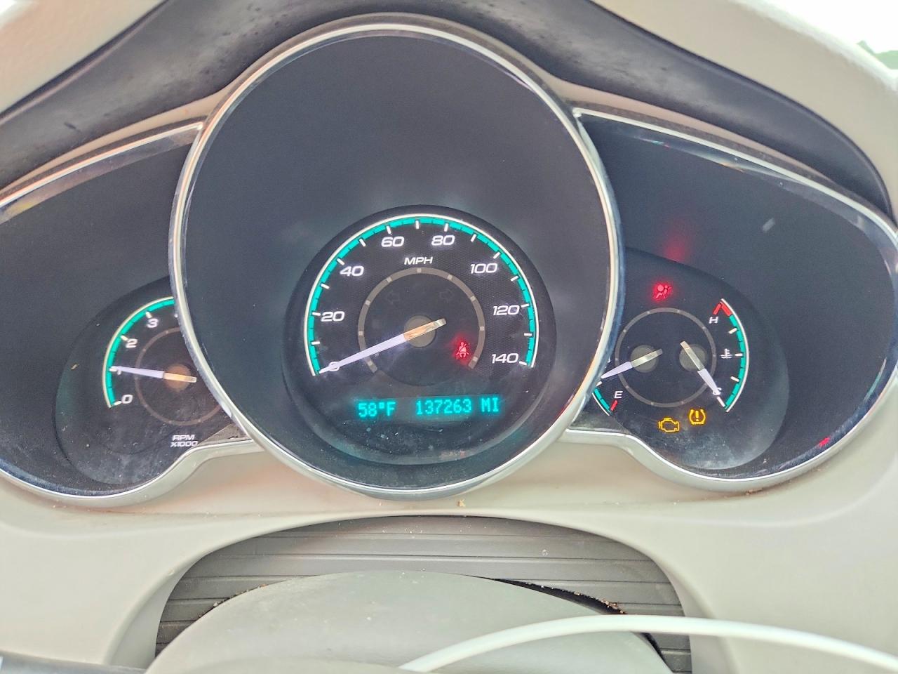 2012 Chevrolet Malibu Ls White vin: 1G1ZB5E06CF305004