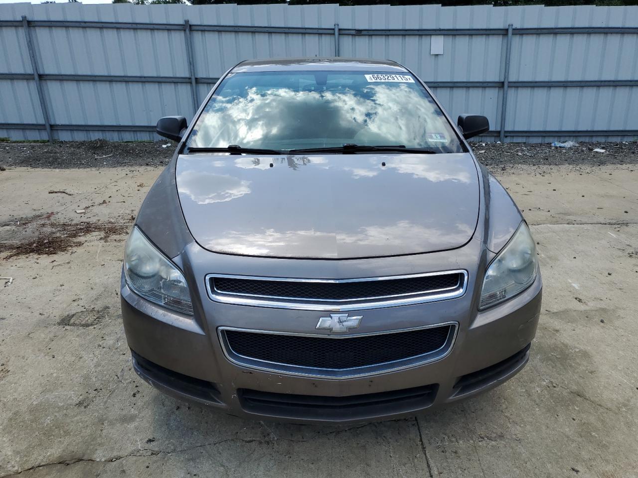2010 Chevrolet Malibu Ls Gray vin: 1G1ZB5E07AF251676