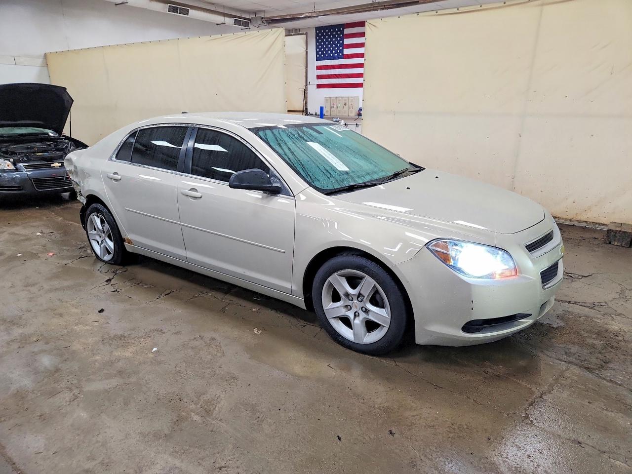 2012 Chevrolet Malibu Ls Cream vin: 1G1ZB5E07CF223850