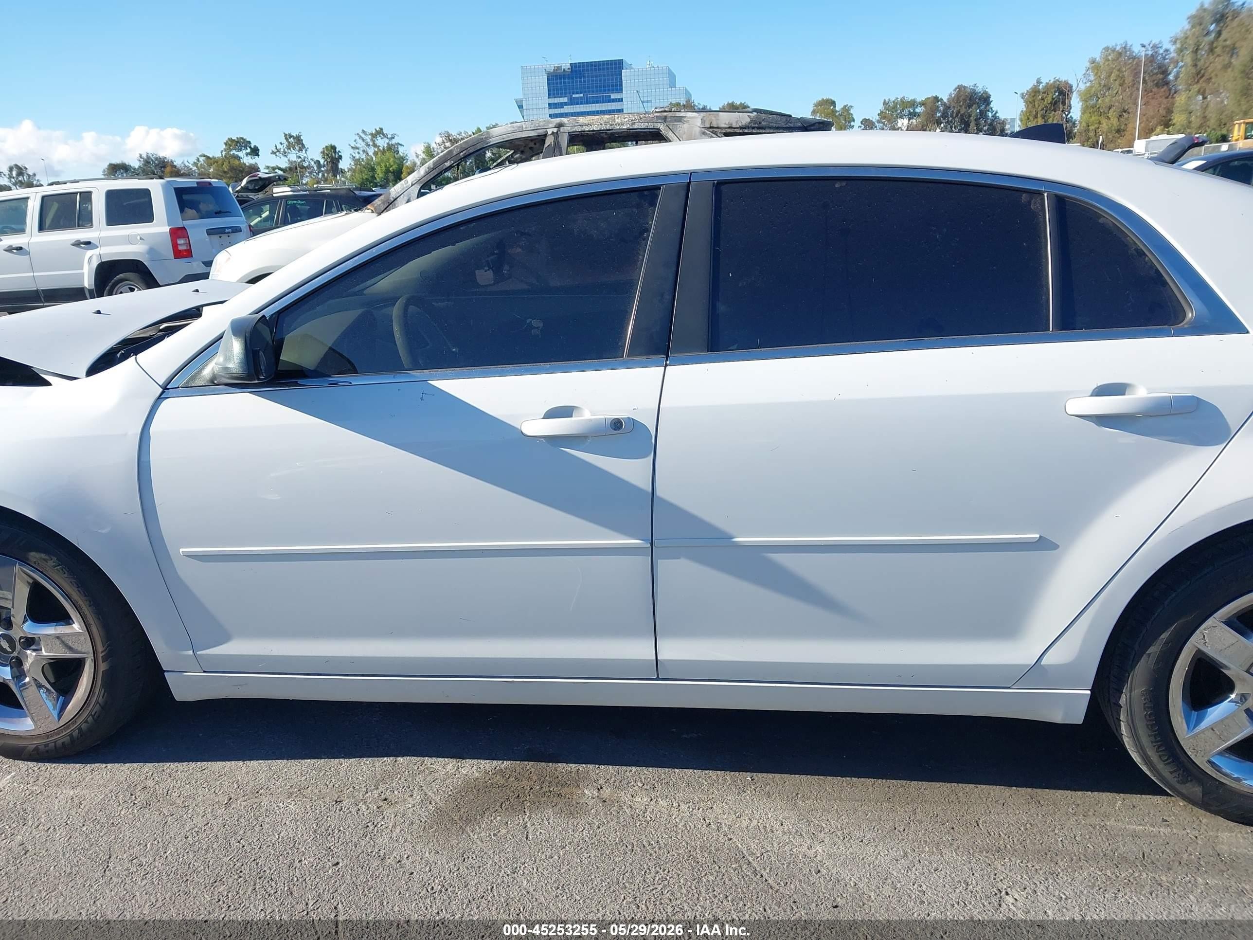 2012 Chevrolet Malibu Ls White vin: 1G1ZB5E07CF226912