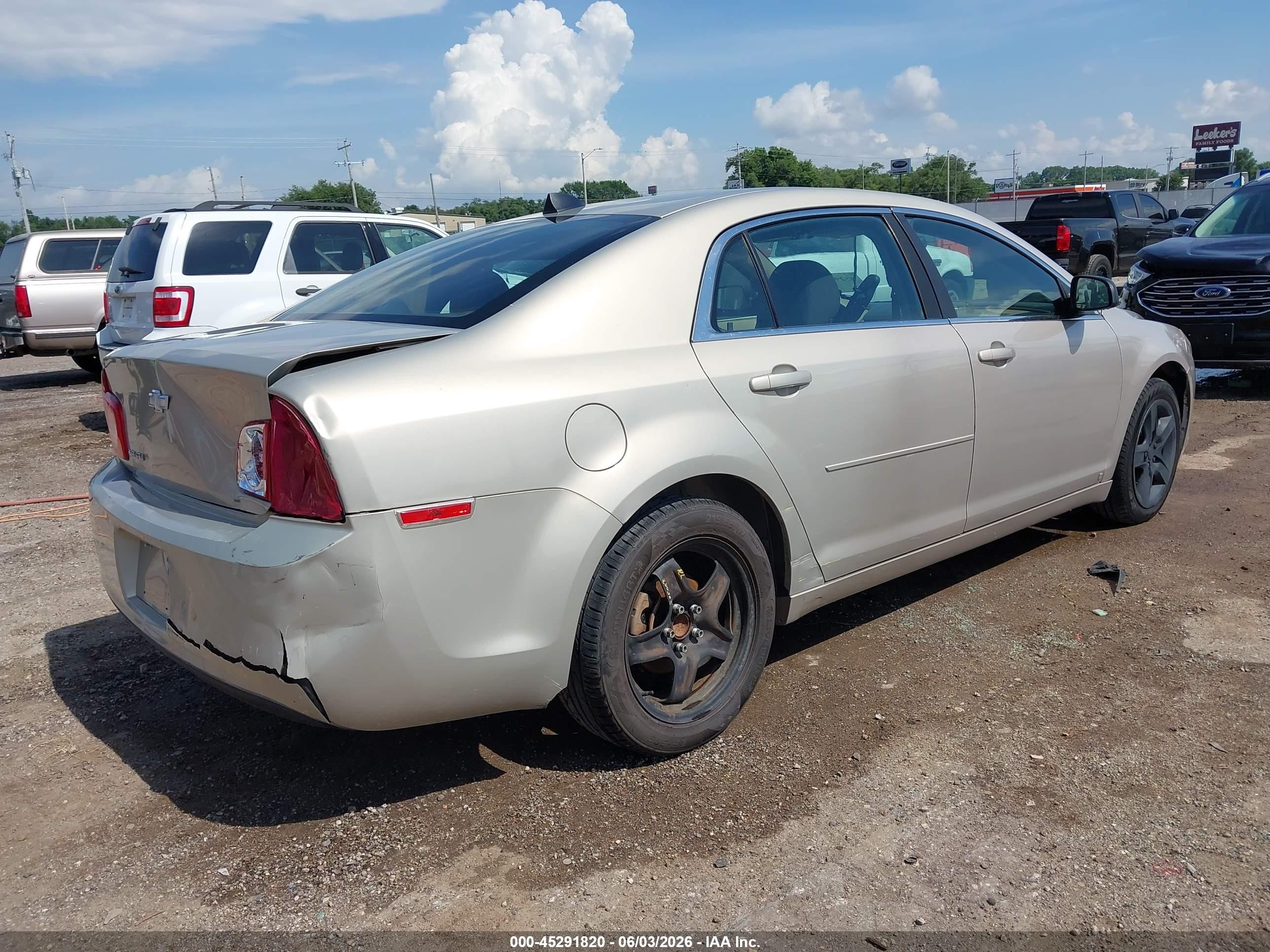 2012 Chevrolet Malibu Ls Gold vin: 1G1ZB5E08CF110103