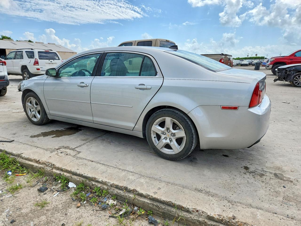 2012 Chevrolet Malibu Ls Silver vin: 1G1ZB5E08CF170009
