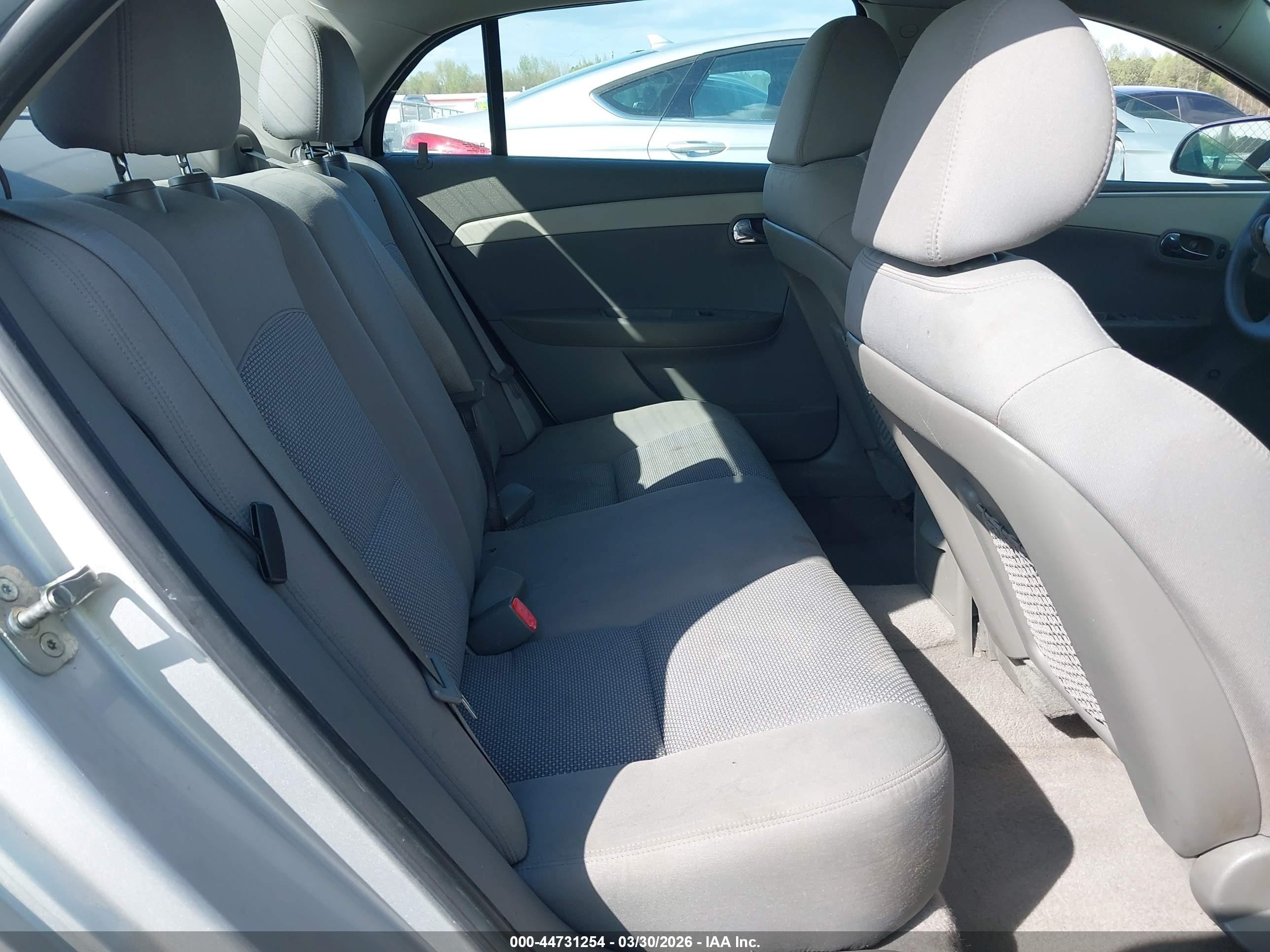 2012 Chevrolet Malibu Ls Silver vin: 1G1ZB5E08CF198487
