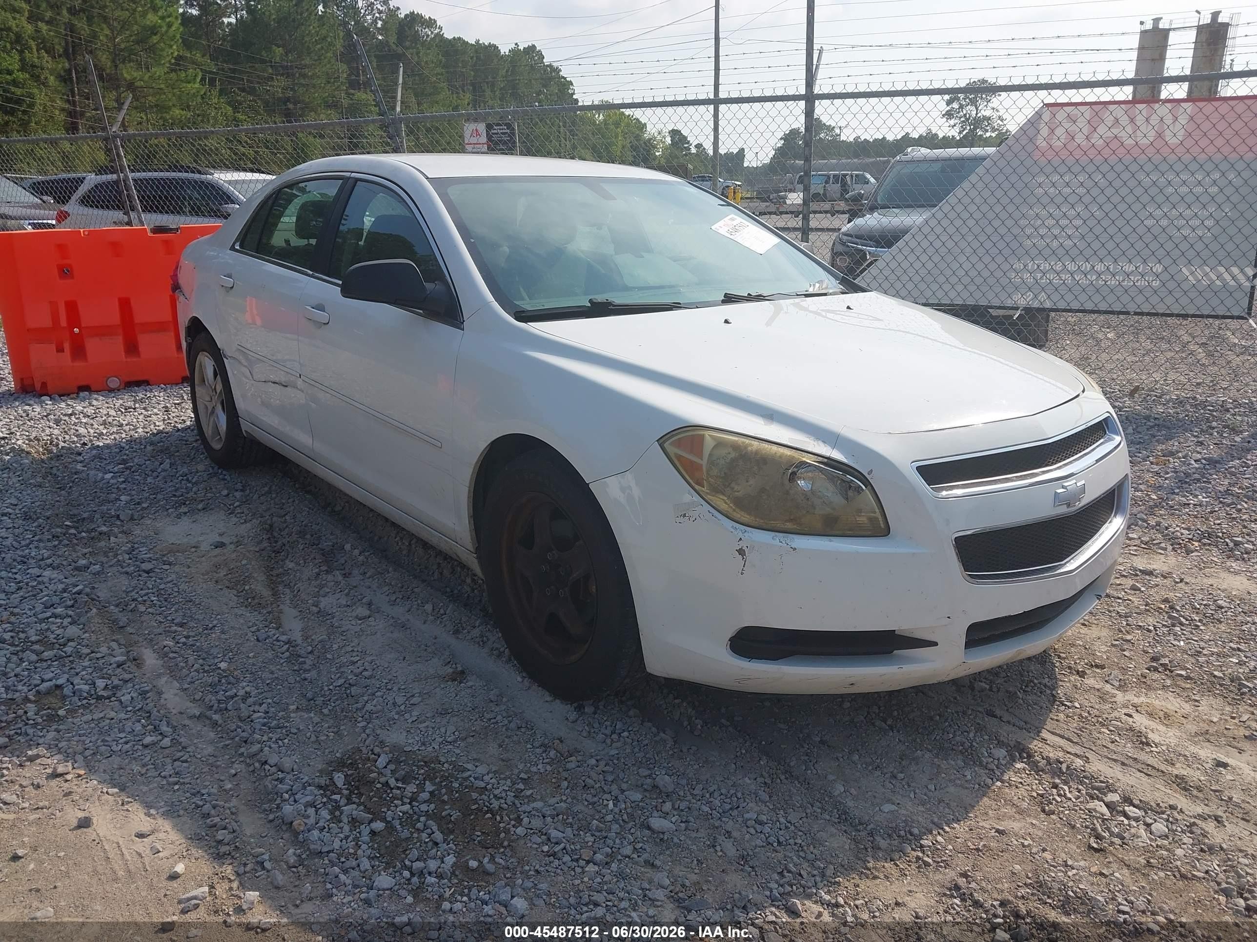 2012 Chevrolet Malibu Ls White vin: 1G1ZB5E09CF112698
