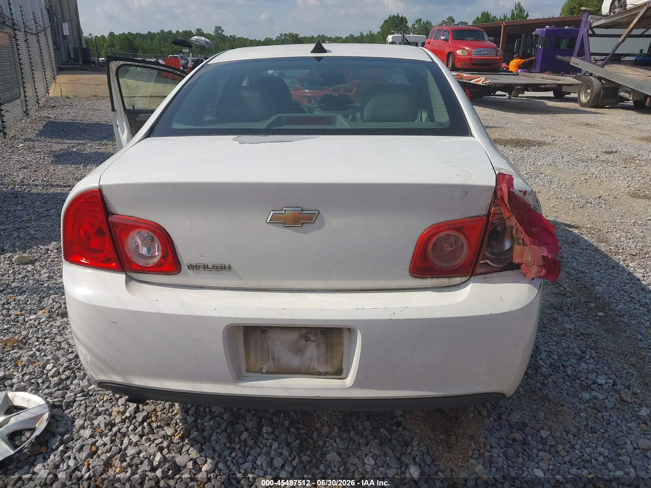 2012 Chevrolet Malibu Ls White vin: 1G1ZB5E09CF112698