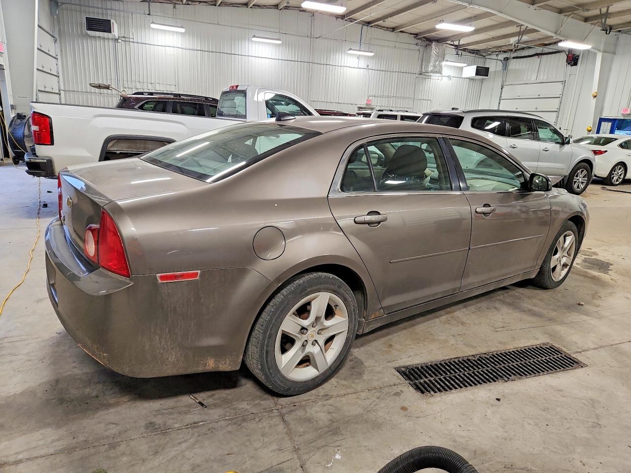 2012 Chevrolet Malibu Ls Tan vin: 1G1ZB5E09CF150710