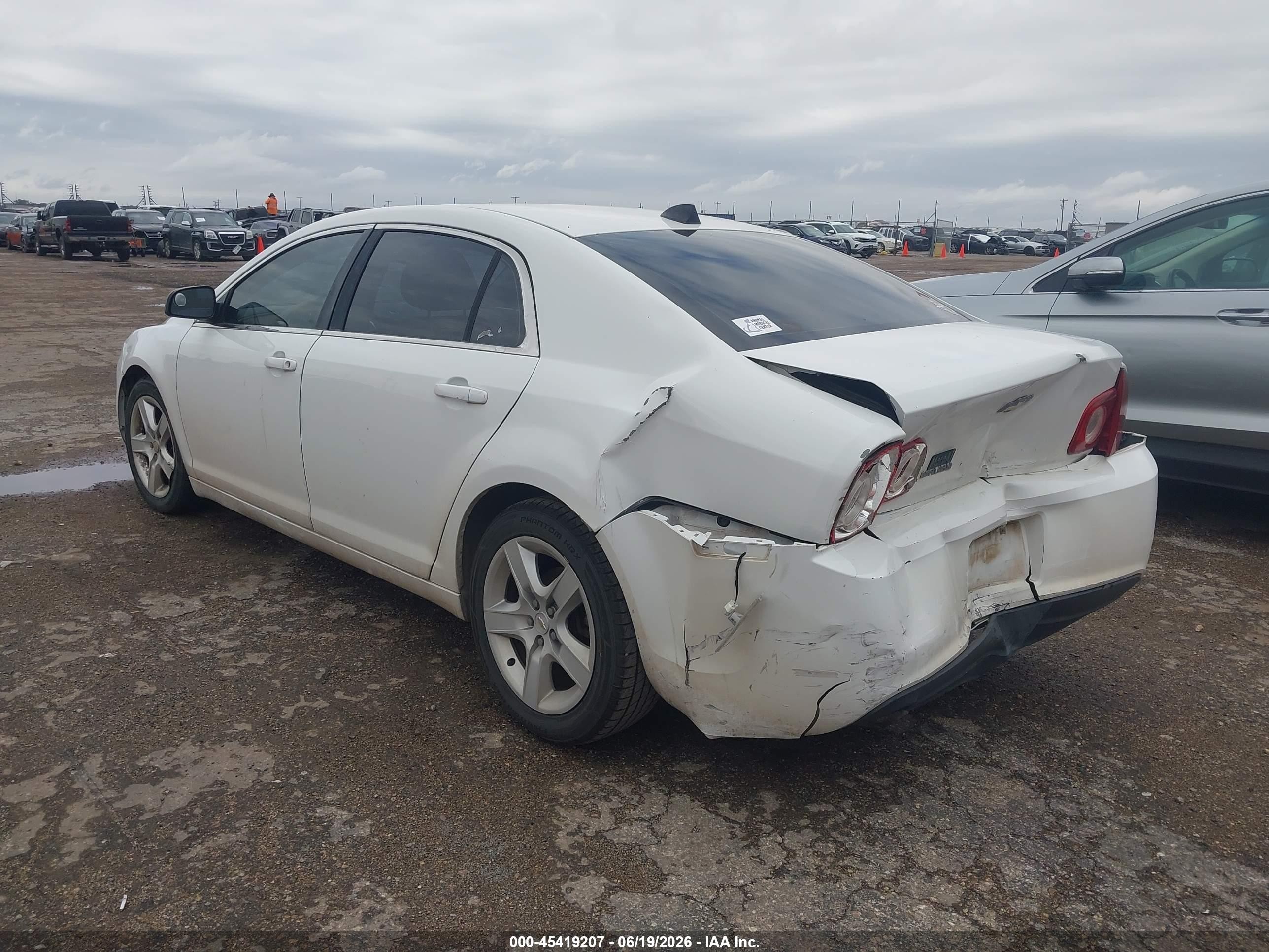 2012 Chevrolet Malibu Ls White vin: 1G1ZB5E0XCF239010