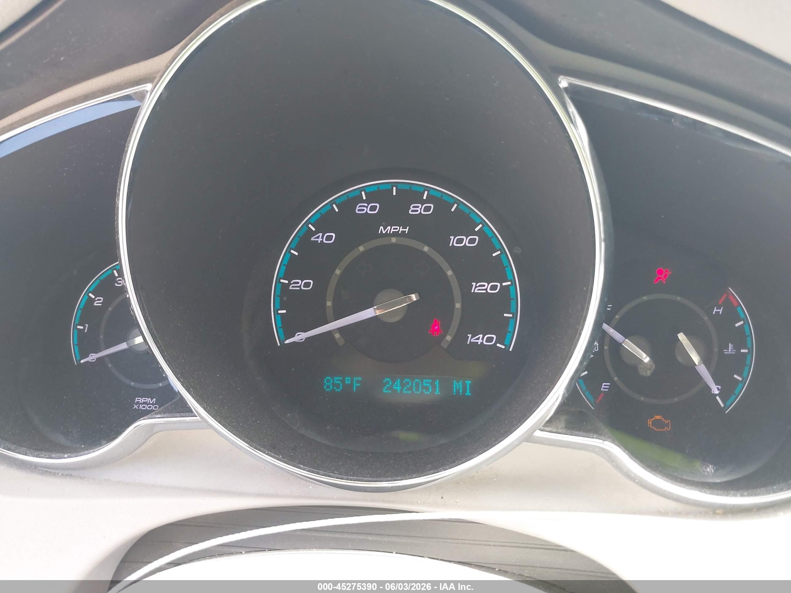 2012 Chevrolet Malibu Ls Белый vin: 1G1ZB5E0XCF275537