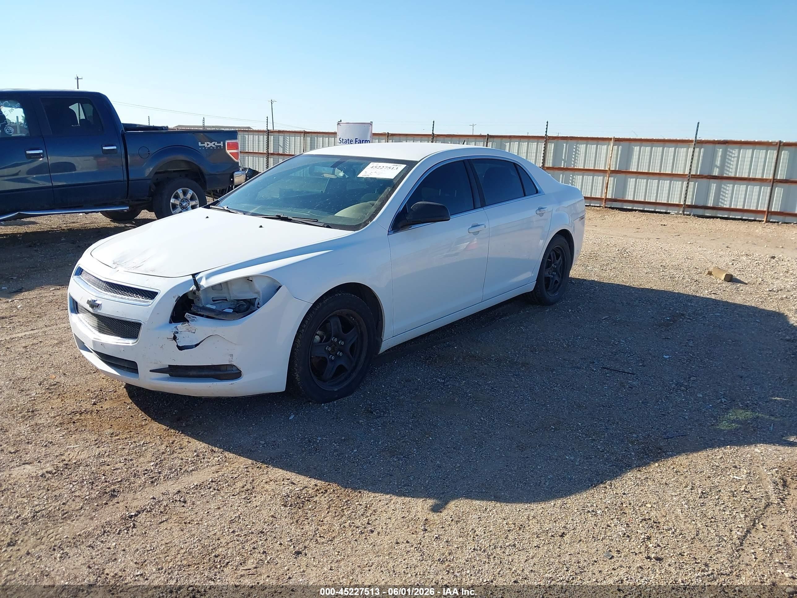 2011 Chevrolet Malibu Ls White vin: 1G1ZB5E10BF166477