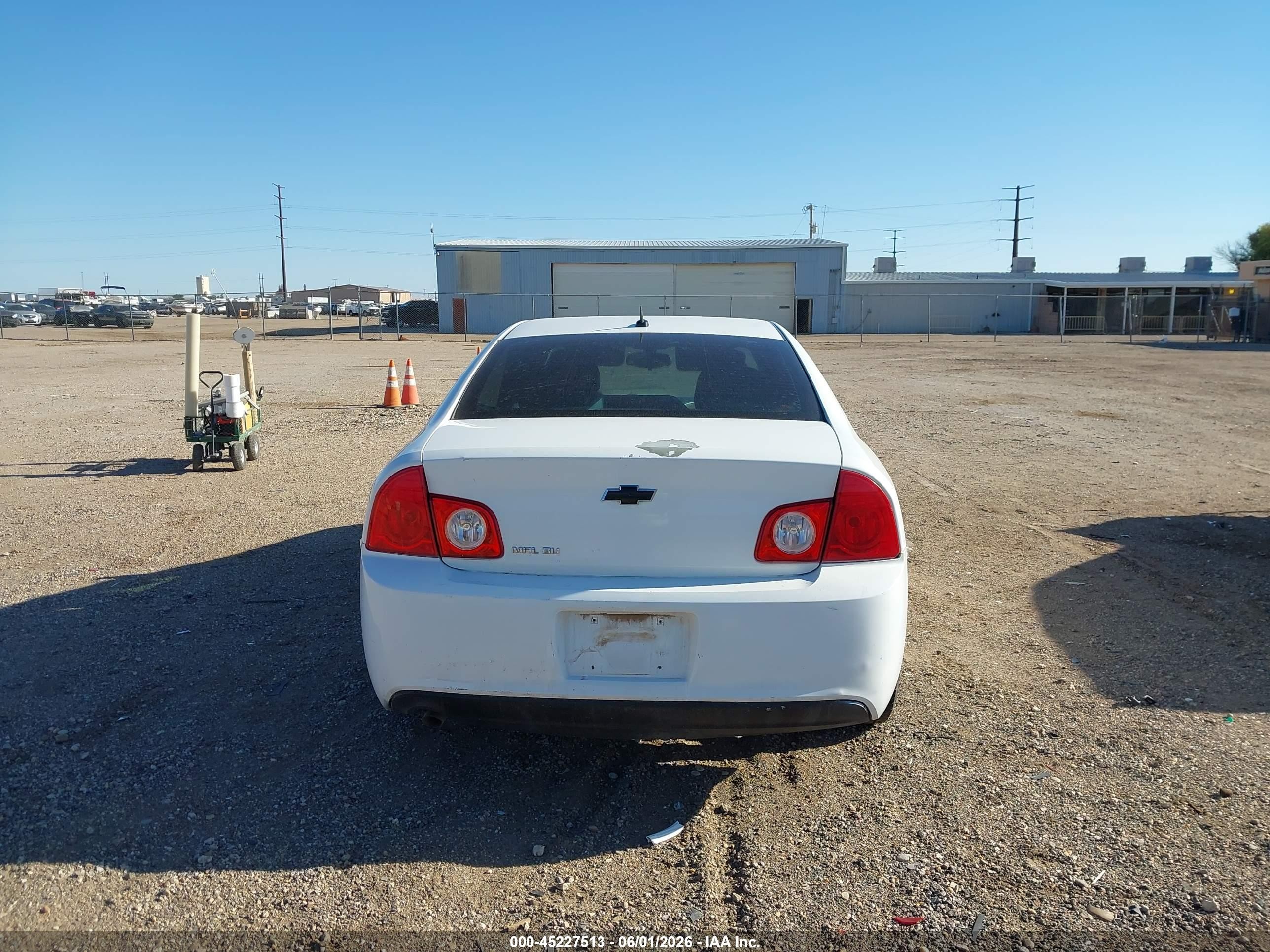 2011 Chevrolet Malibu Ls White vin: 1G1ZB5E10BF166477