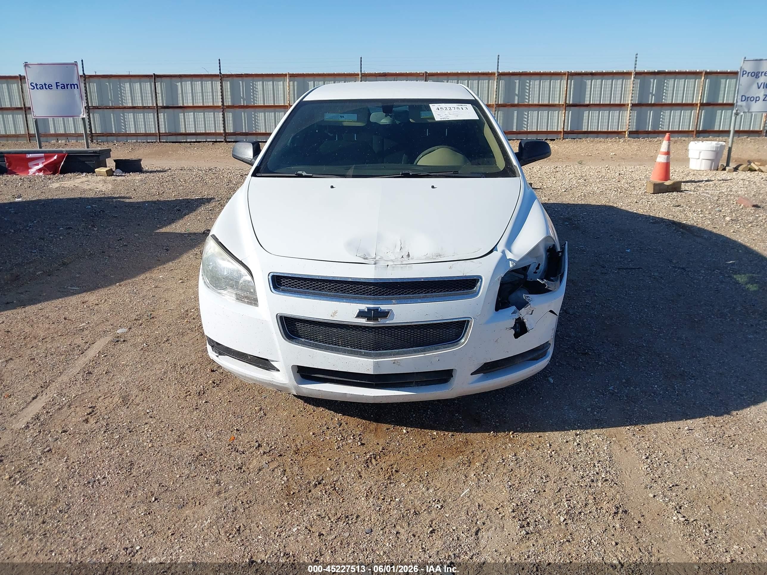 2011 Chevrolet Malibu Ls White vin: 1G1ZB5E10BF166477