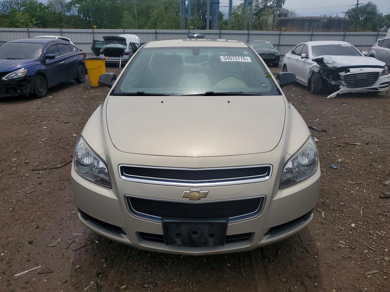 2011 Chevrolet Malibu Ls Beige vin: 1G1ZB5E10BF168939