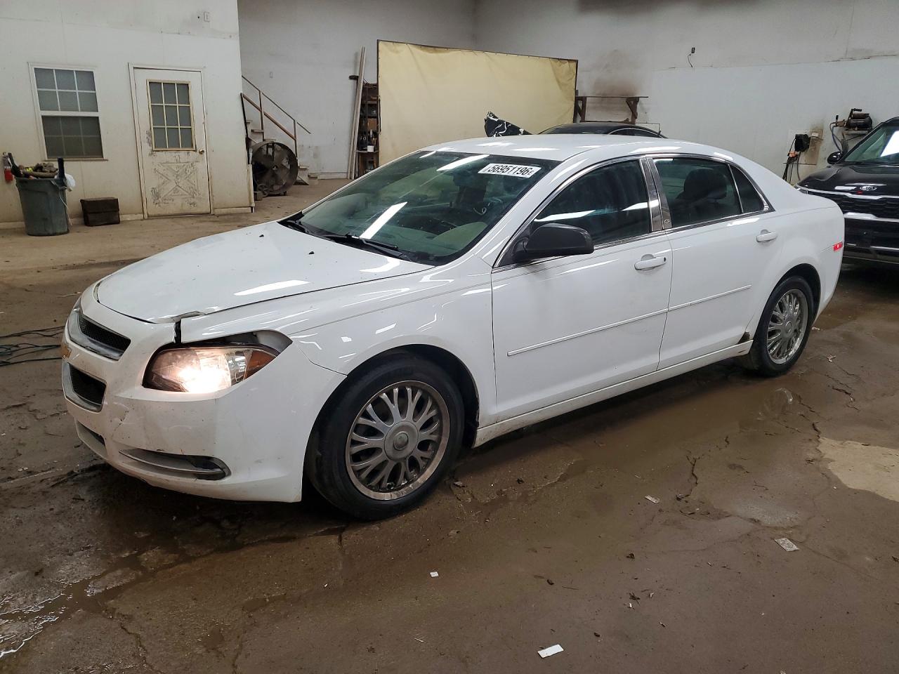 2011 Chevrolet Malibu Ls White vin: 1G1ZB5E10BF362032