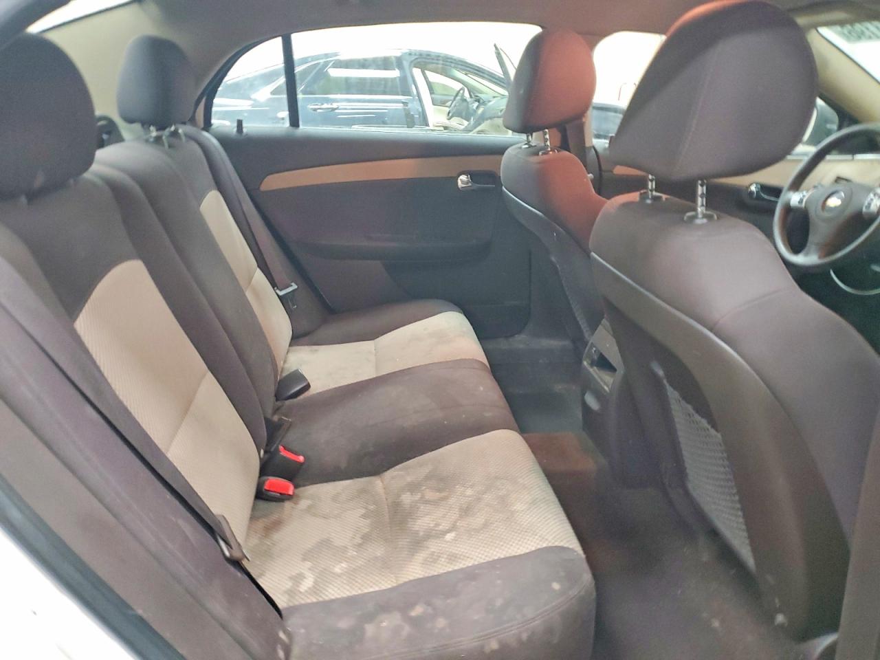 2011 Chevrolet Malibu Ls White vin: 1G1ZB5E10BF362032