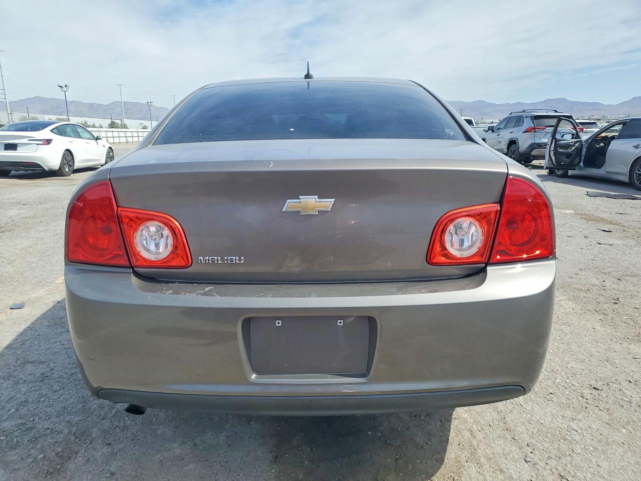 2011 Chevrolet Malibu Ls Brown vin: 1G1ZB5E10BF397329
