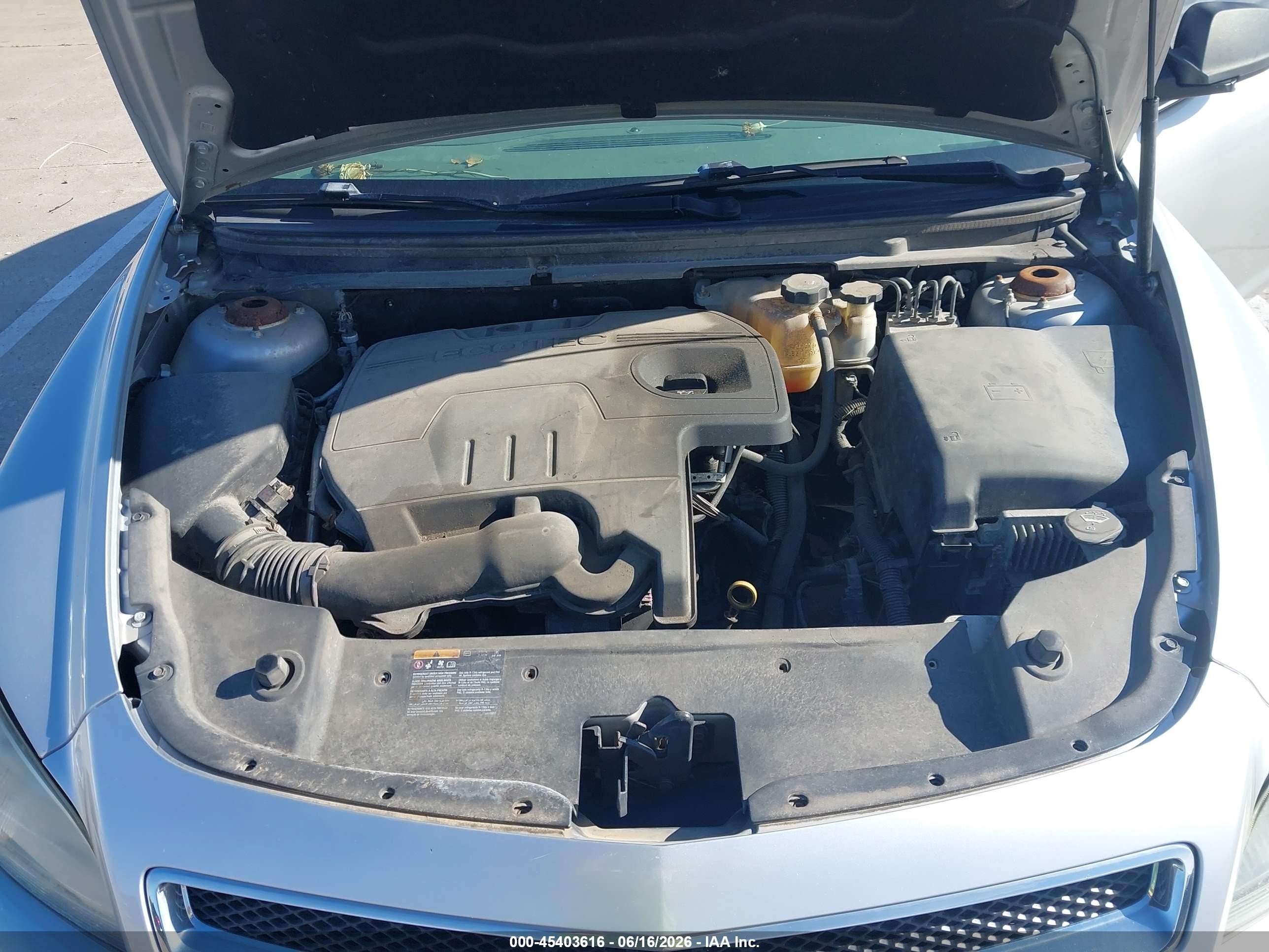 2011 Chevrolet Malibu Ls Серебряный vin: 1G1ZB5E11BF250520