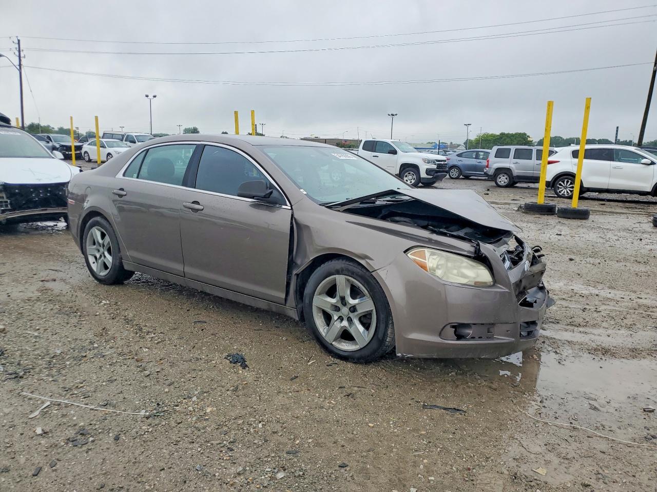 2011 Chevrolet Malibu Ls Brown vin: 1G1ZB5E12BF121833