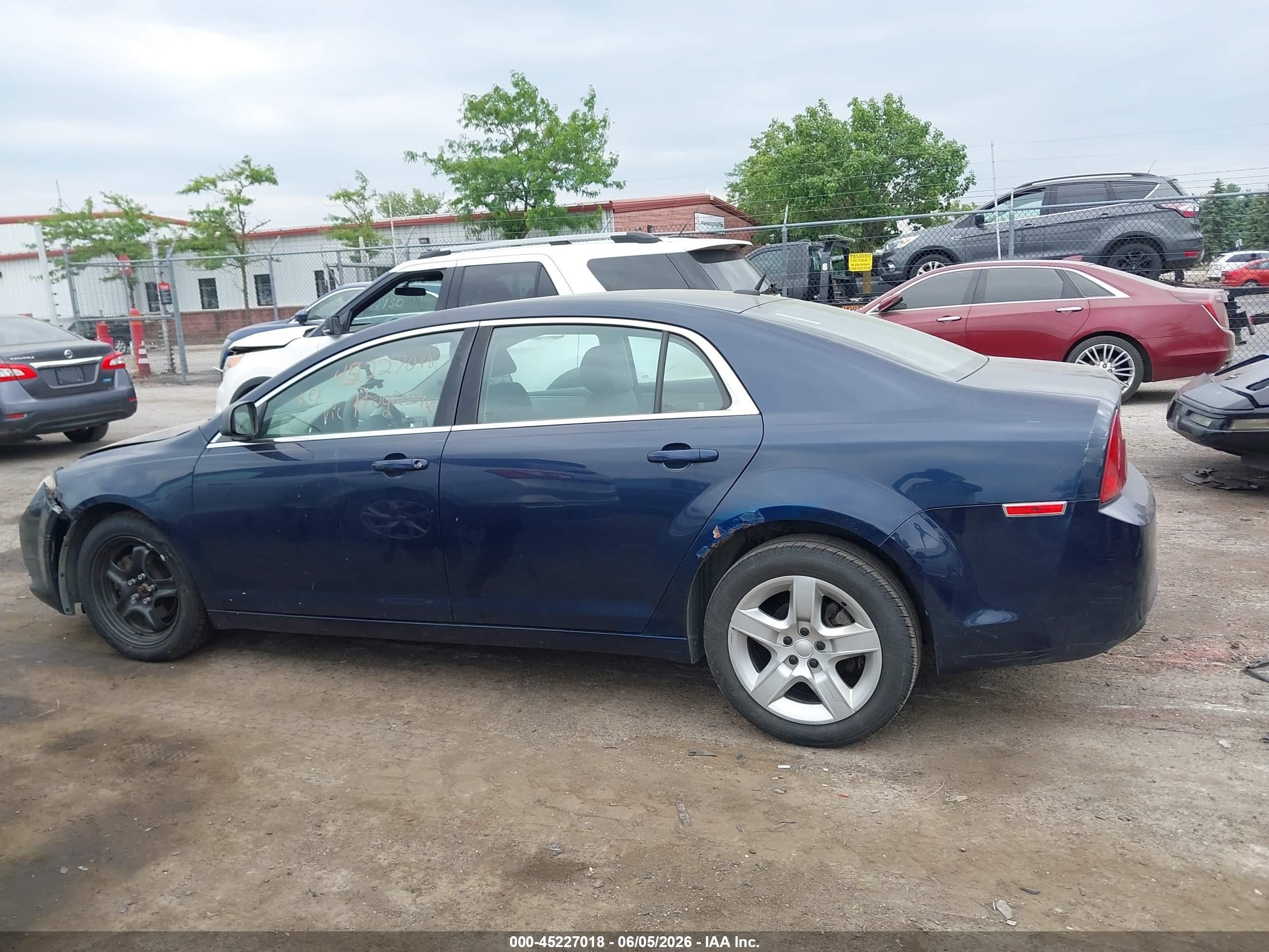 2011 Chevrolet Malibu Ls Blue vin: 1G1ZB5E12BF258285