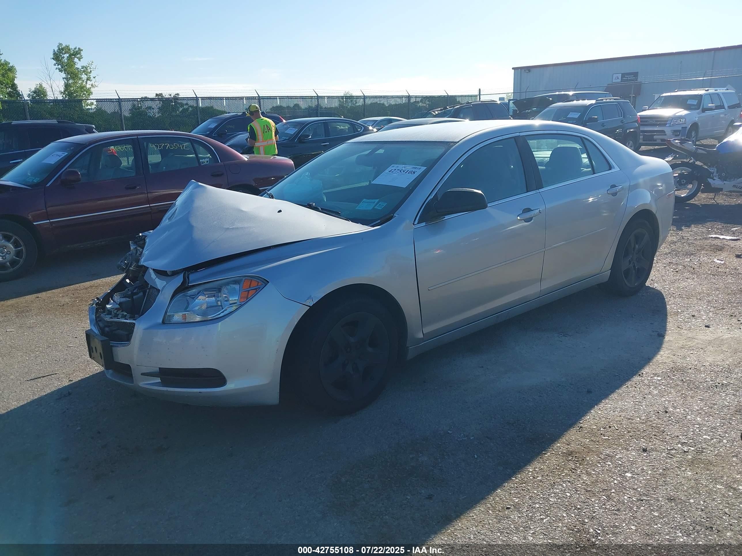 2011 Chevrolet Malibu Ls Серебряный vin: 1G1ZB5E12BF342767