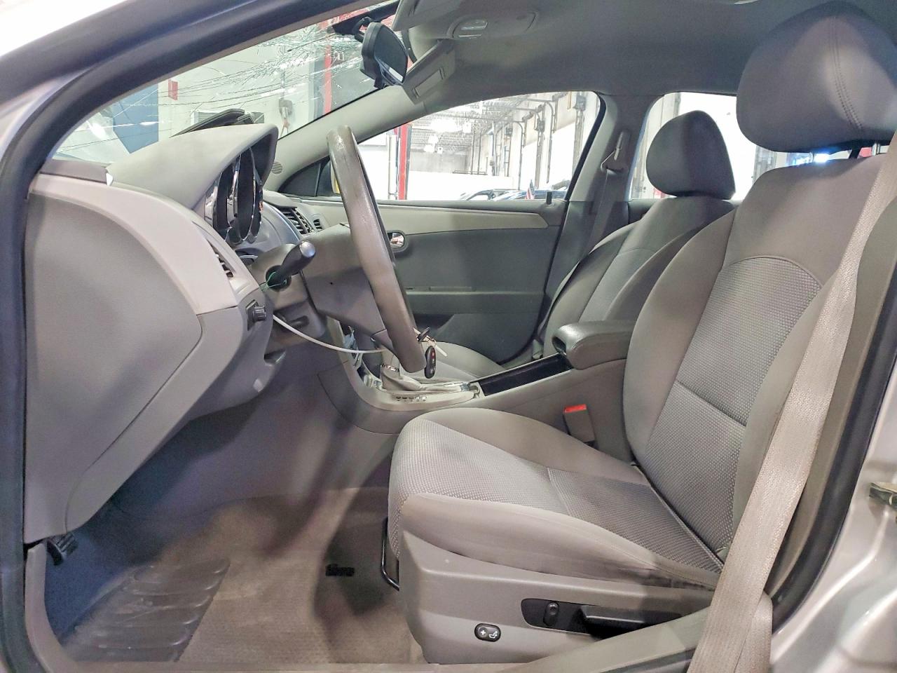 2011 Chevrolet Malibu Ls Silver vin: 1G1ZB5E13BF213601