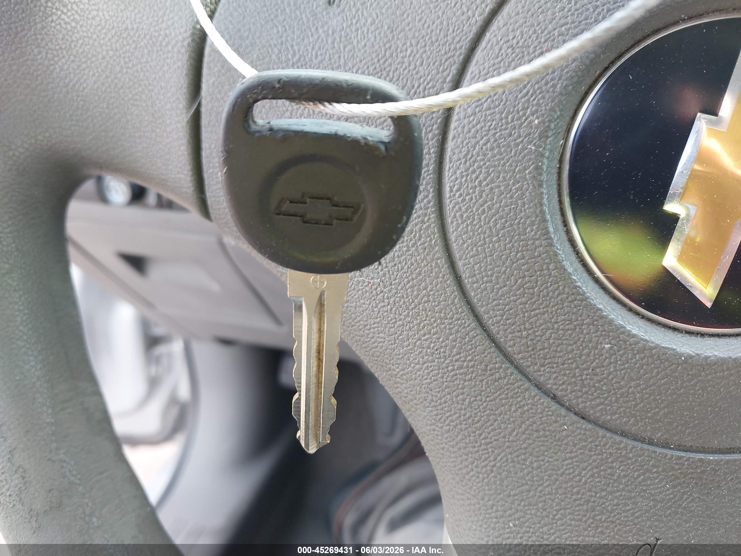 2011 Chevrolet Malibu Ls Серебряный vin: 1G1ZB5E13BF305095