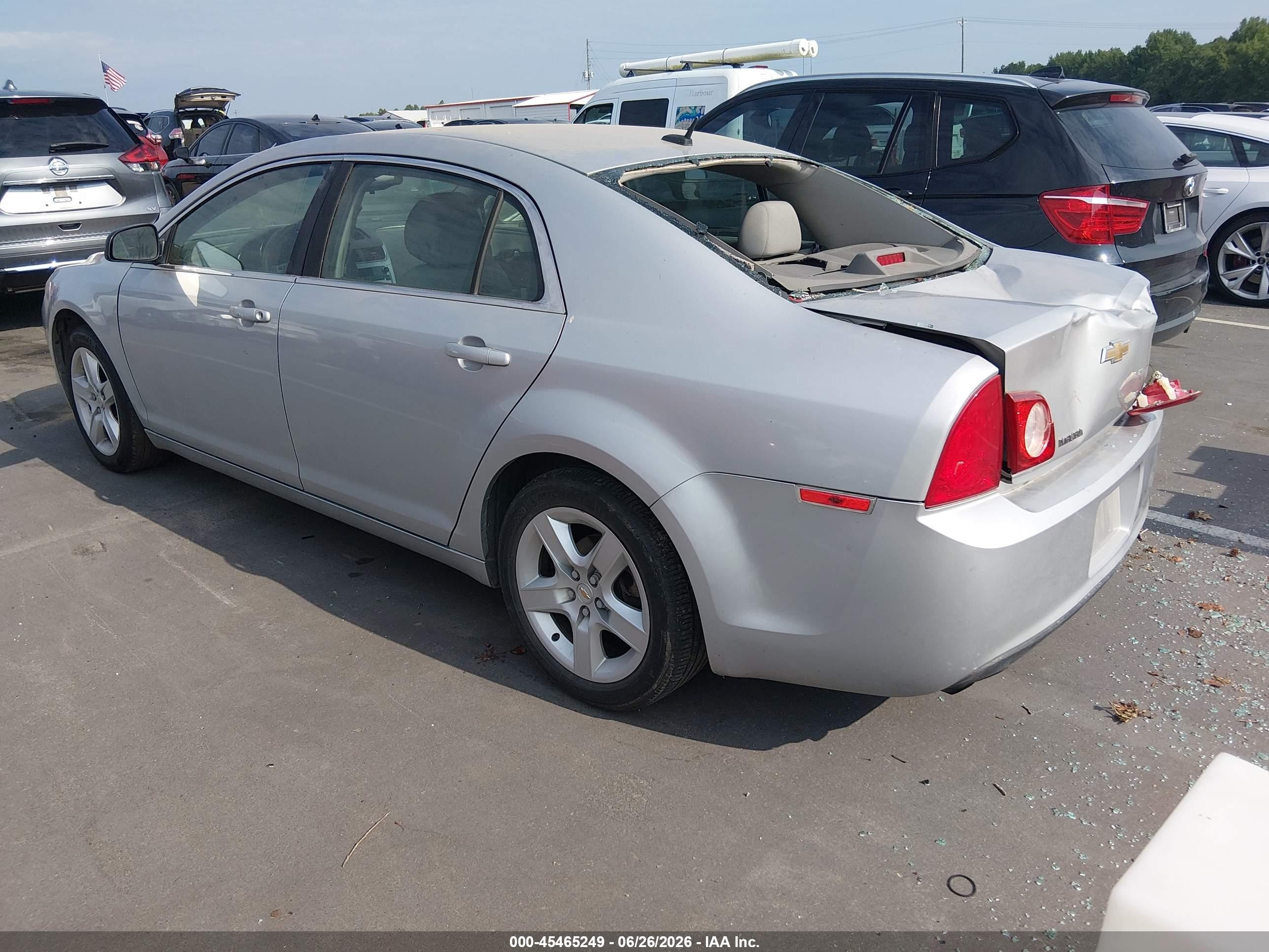 2011 Chevrolet Malibu Ls Silver vin: 1G1ZB5E14BF289926