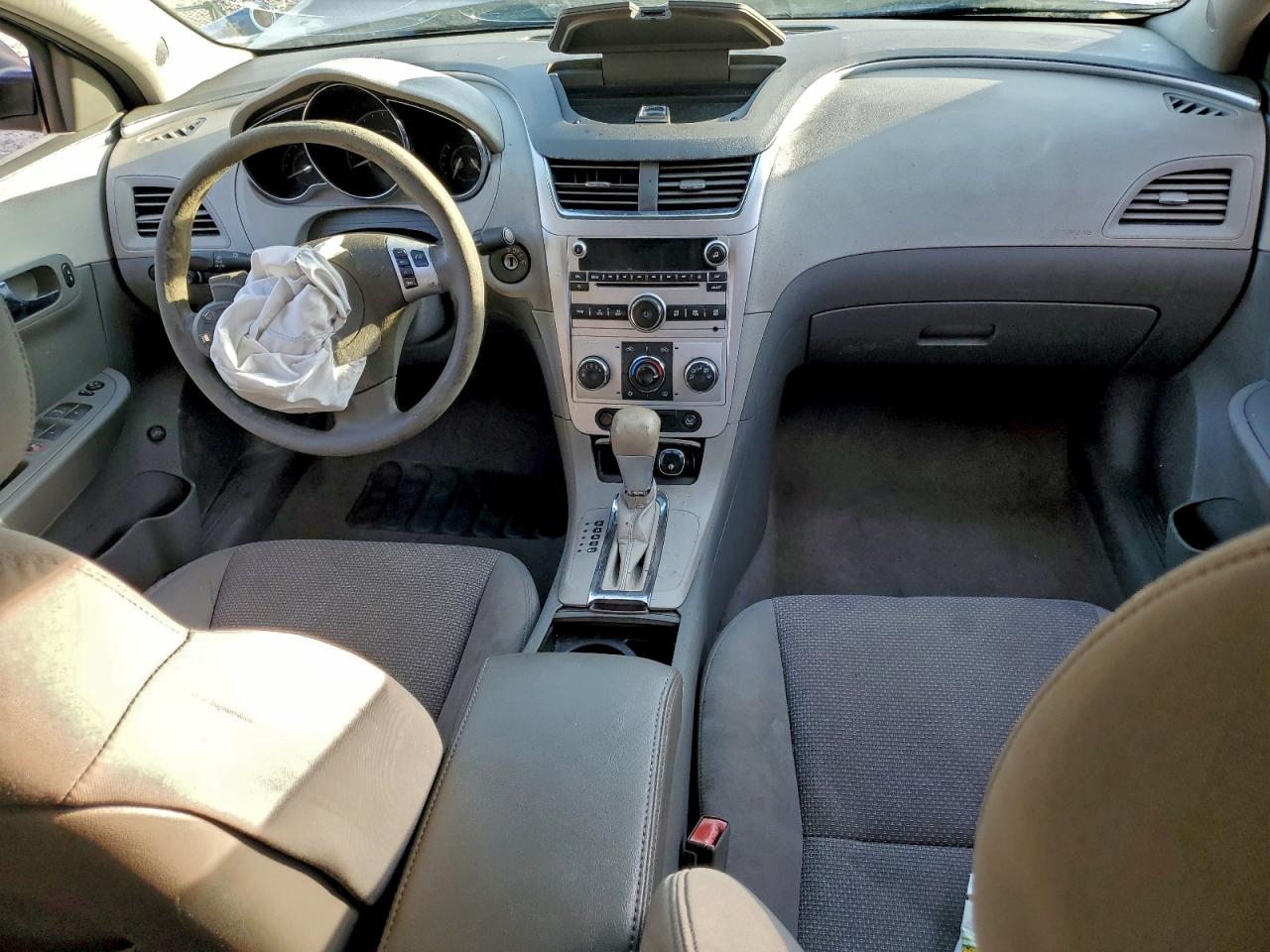 2011 Chevrolet Malibu Ls Silver vin: 1G1ZB5E14BF323637