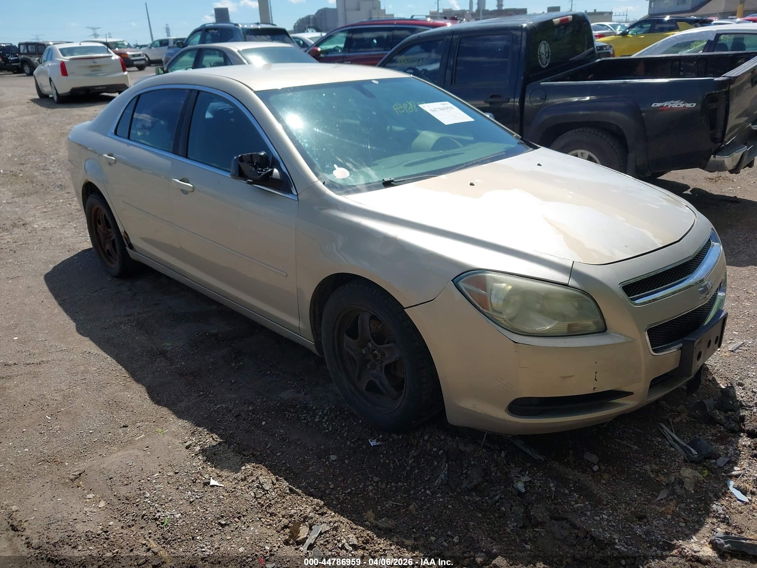 1G1ZB5E16BF265093