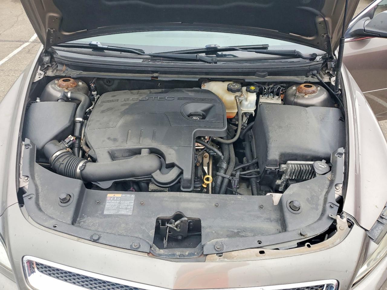 2011 Chevrolet Malibu Ls Tan vin: 1G1ZB5E16BF350175