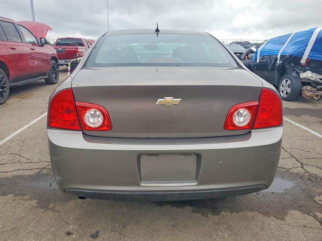 2011 Chevrolet Malibu Ls Tan vin: 1G1ZB5E16BF350175