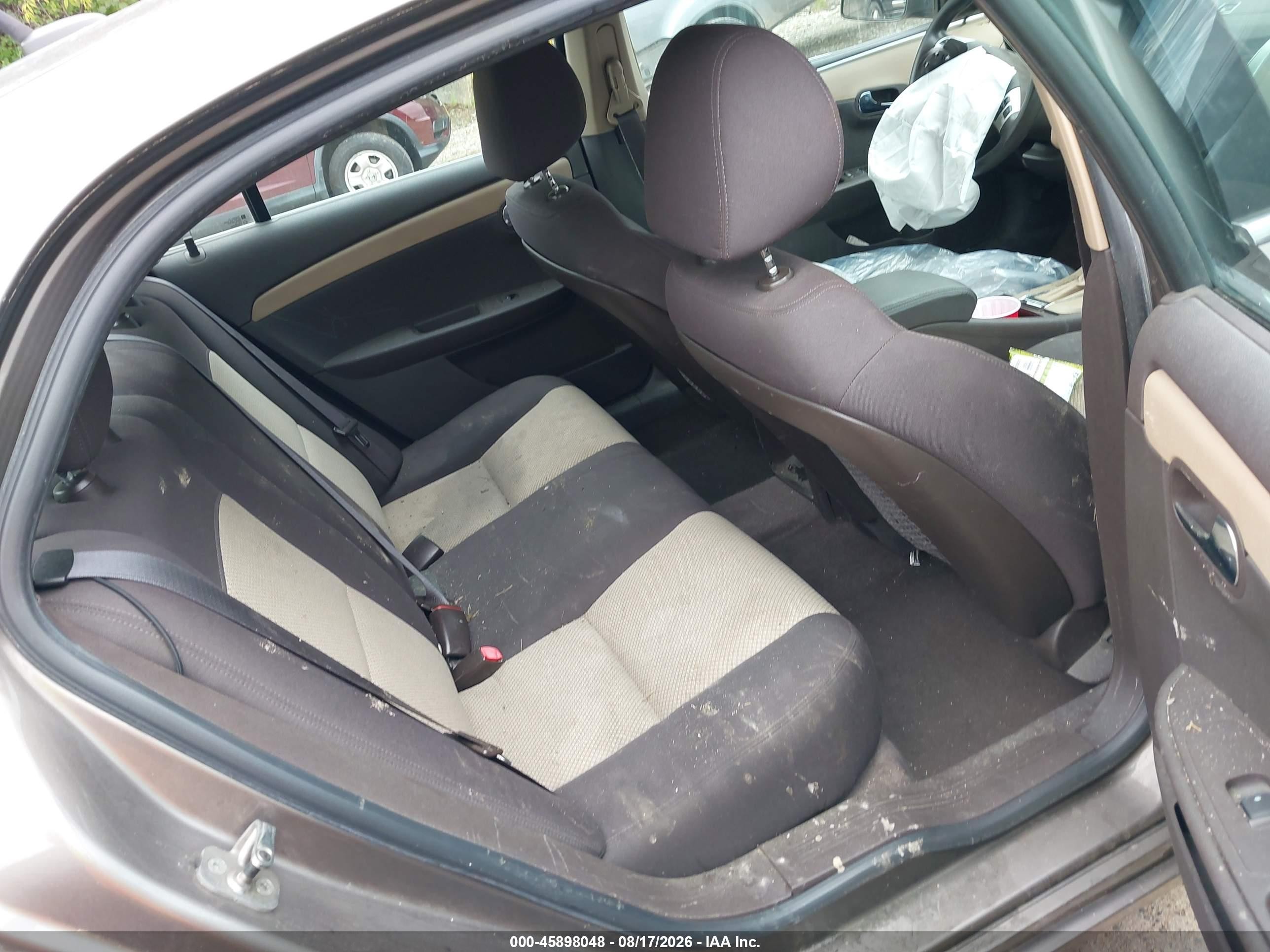 2011 Chevrolet Malibu Ls Champagne vin: 1G1ZB5E17BF272182