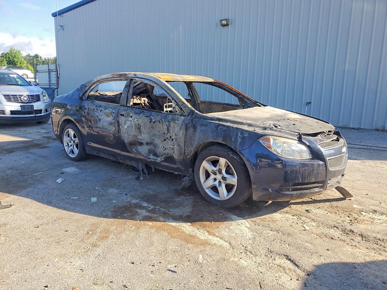 2011 Chevrolet Malibu Ls Burn vin: 1G1ZB5E17BF329528