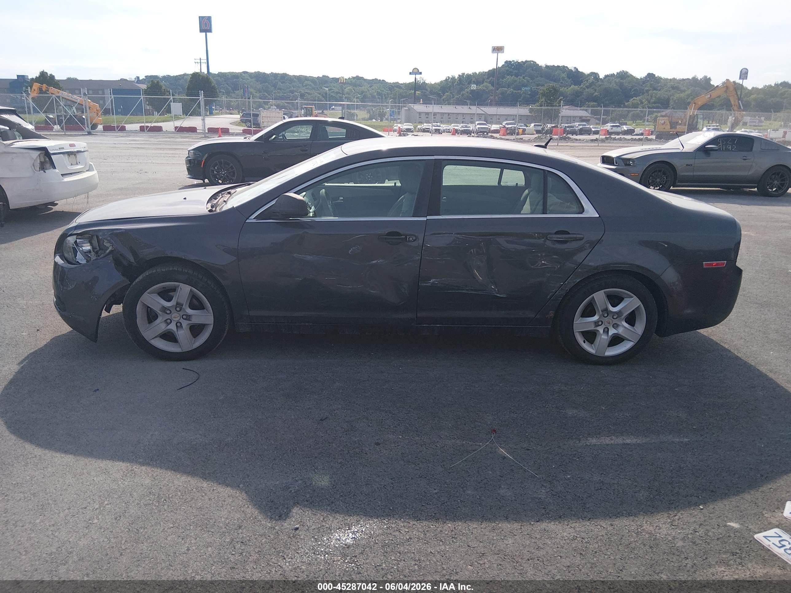 2011 Chevrolet Malibu Ls Gray vin: 1G1ZB5E18BF119570