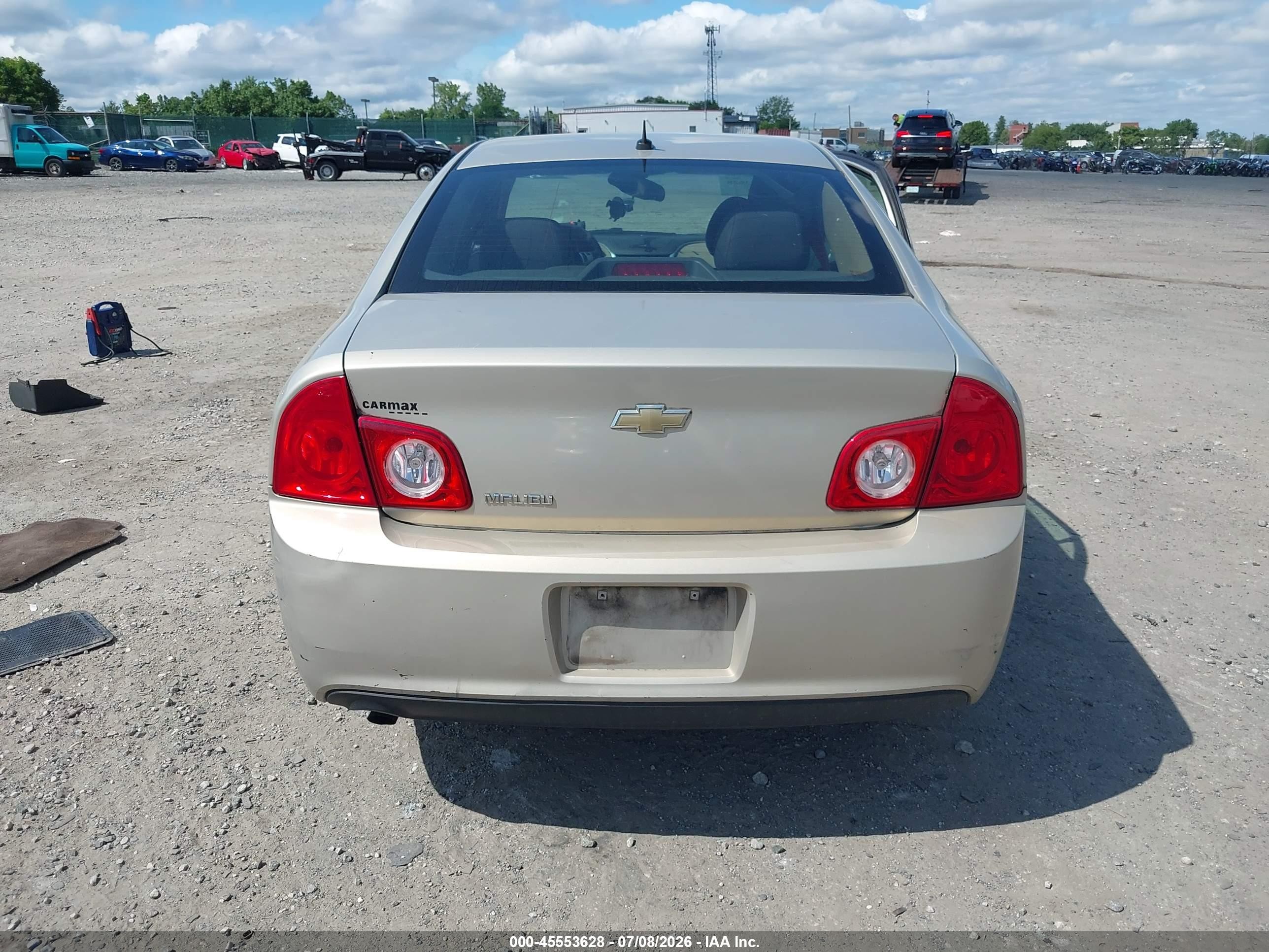 2011 Chevrolet Malibu Ls Gold vin: 1G1ZB5E18BF210340
