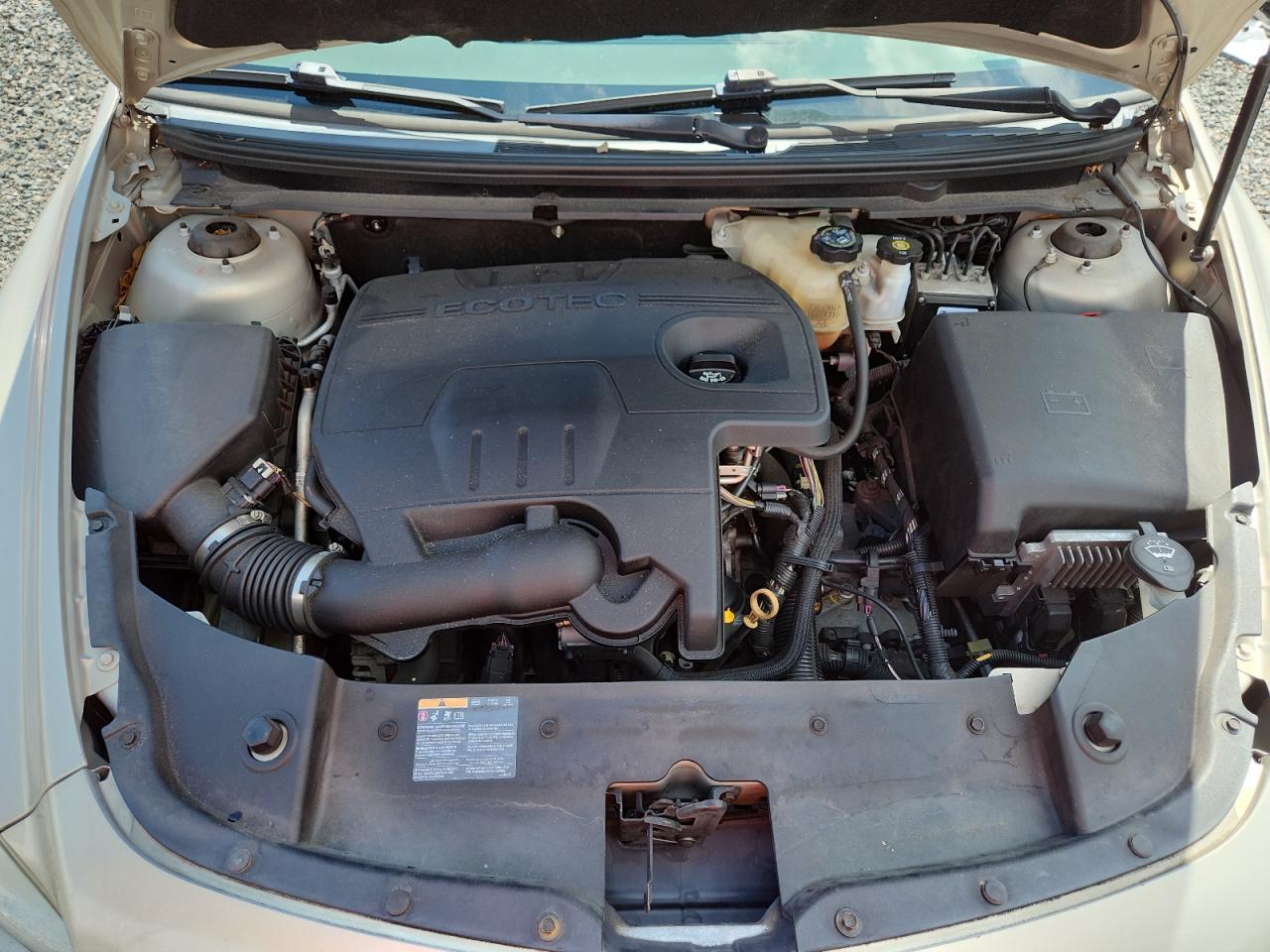 2011 Chevrolet Malibu Ls Gold vin: 1G1ZB5E18BF282705