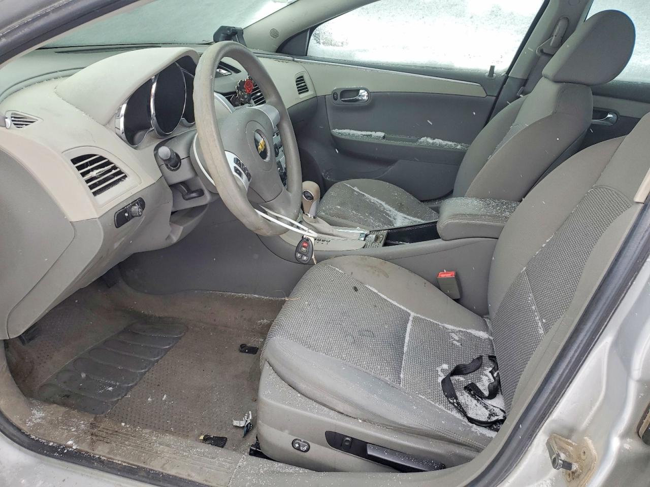 2011 Chevrolet Malibu Ls Silver vin: 1G1ZB5E19BF188994