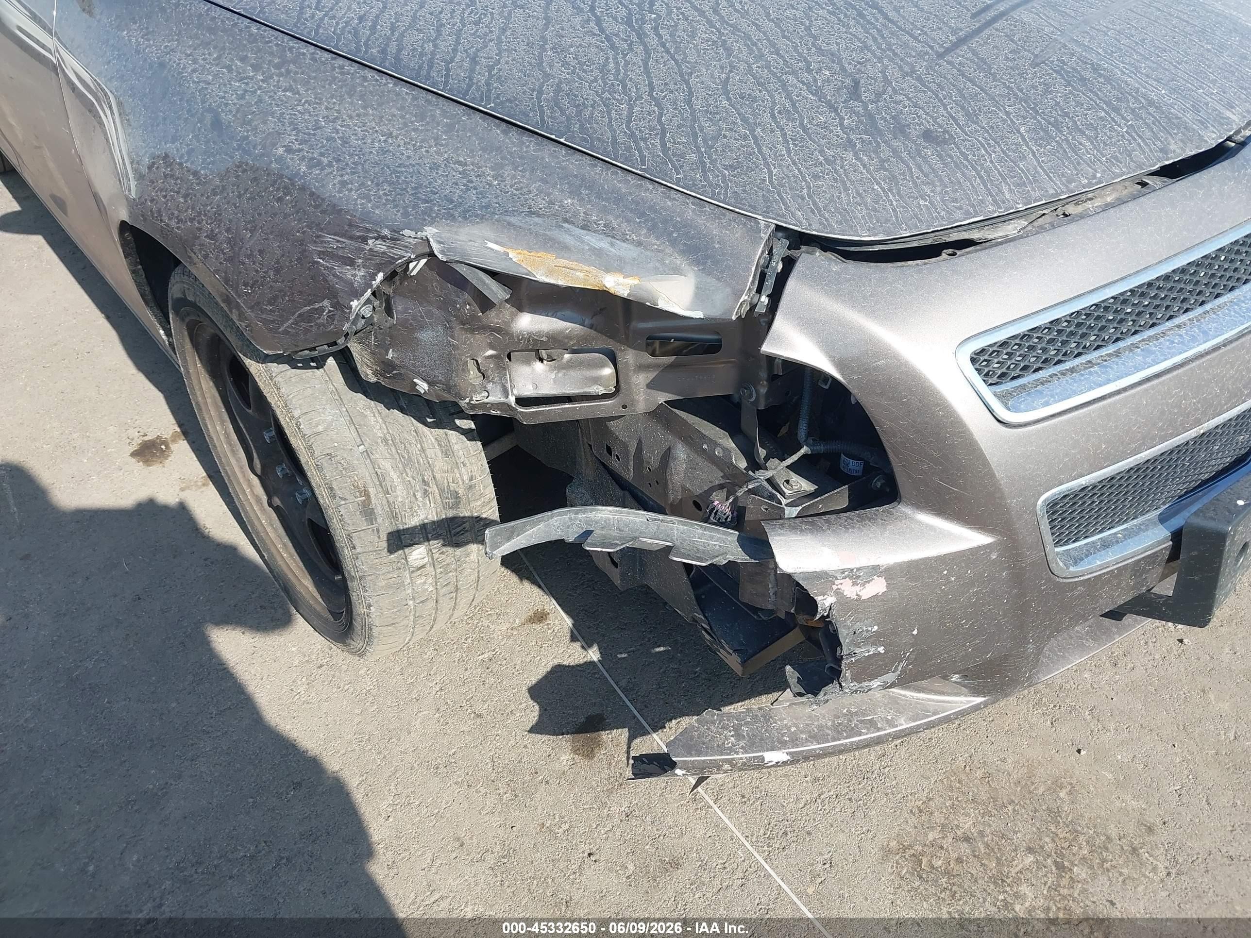2011 Chevrolet Malibu Ls Brown vin: 1G1ZB5E19BF204501