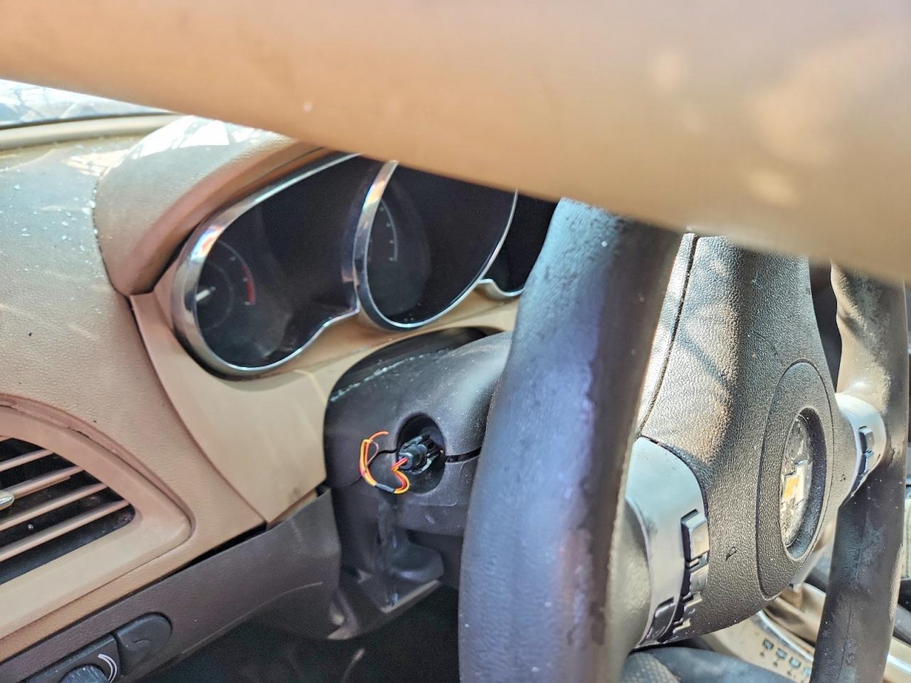 2011 Chevrolet Malibu Ls Gold vin: 1G1ZB5E19BF230855