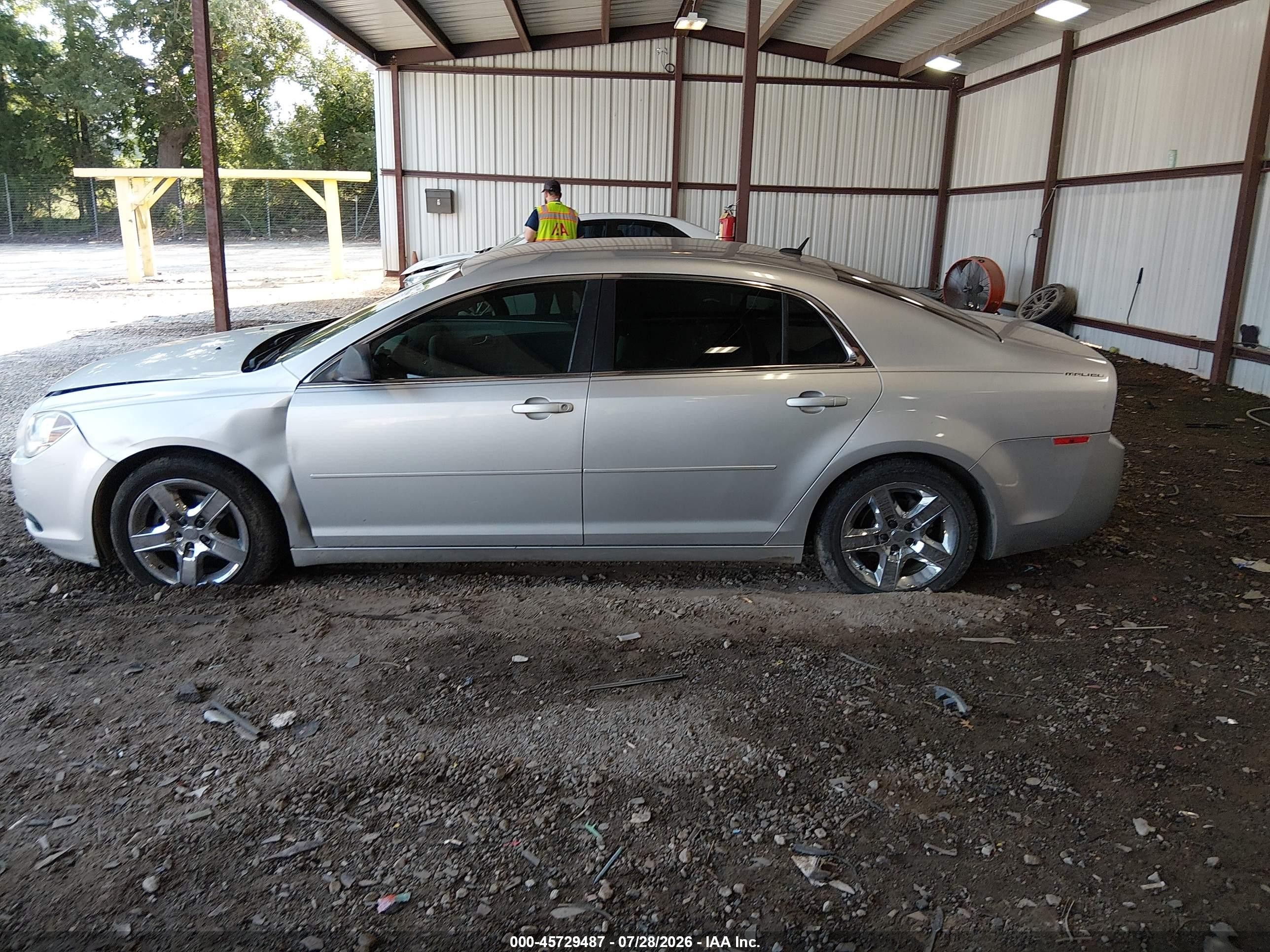 2011 Chevrolet Malibu Ls Silver vin: 1G1ZB5E19BF295771