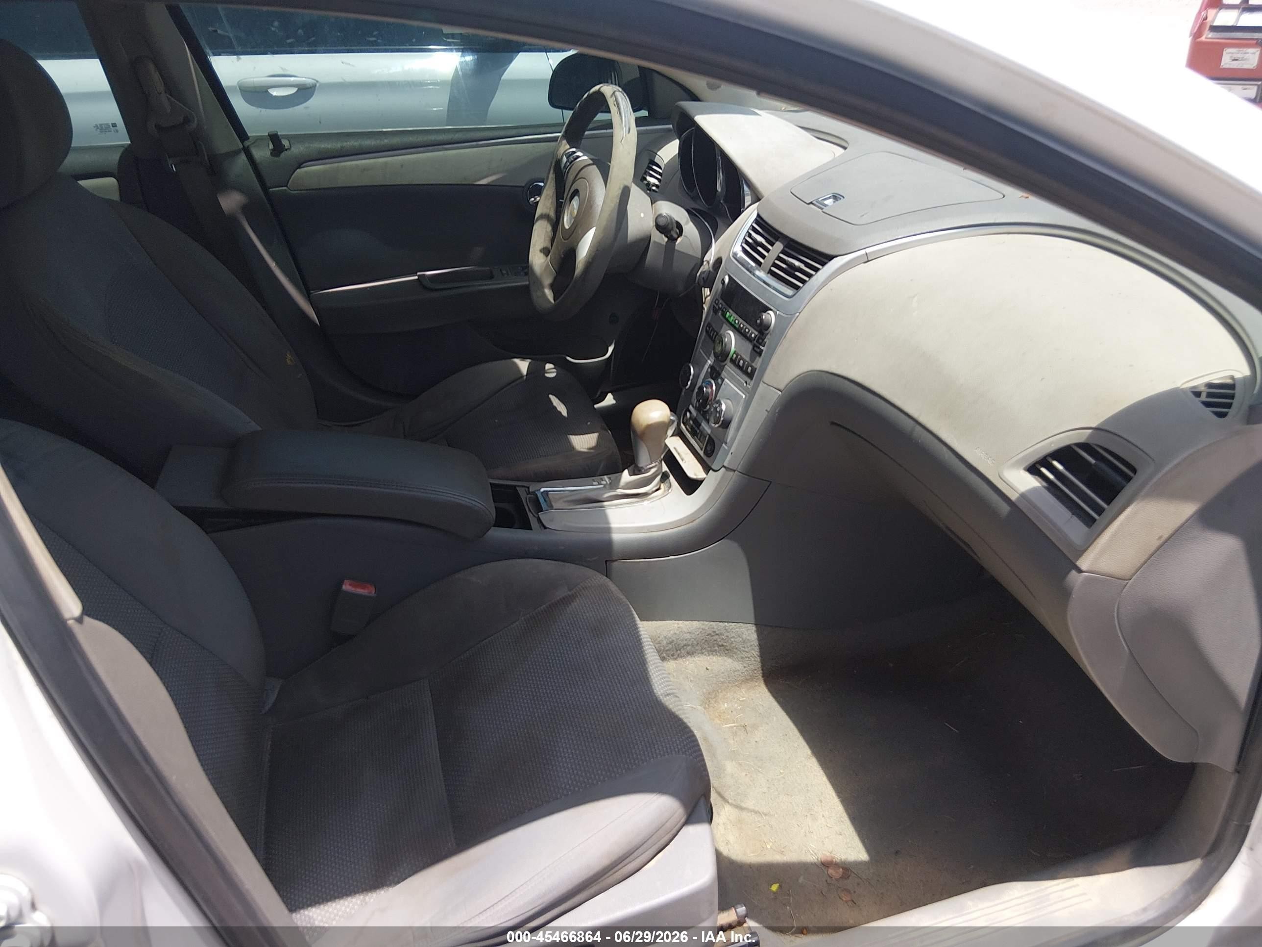 2011 Chevrolet Malibu Ls White vin: 1G1ZB5E1XBF209481