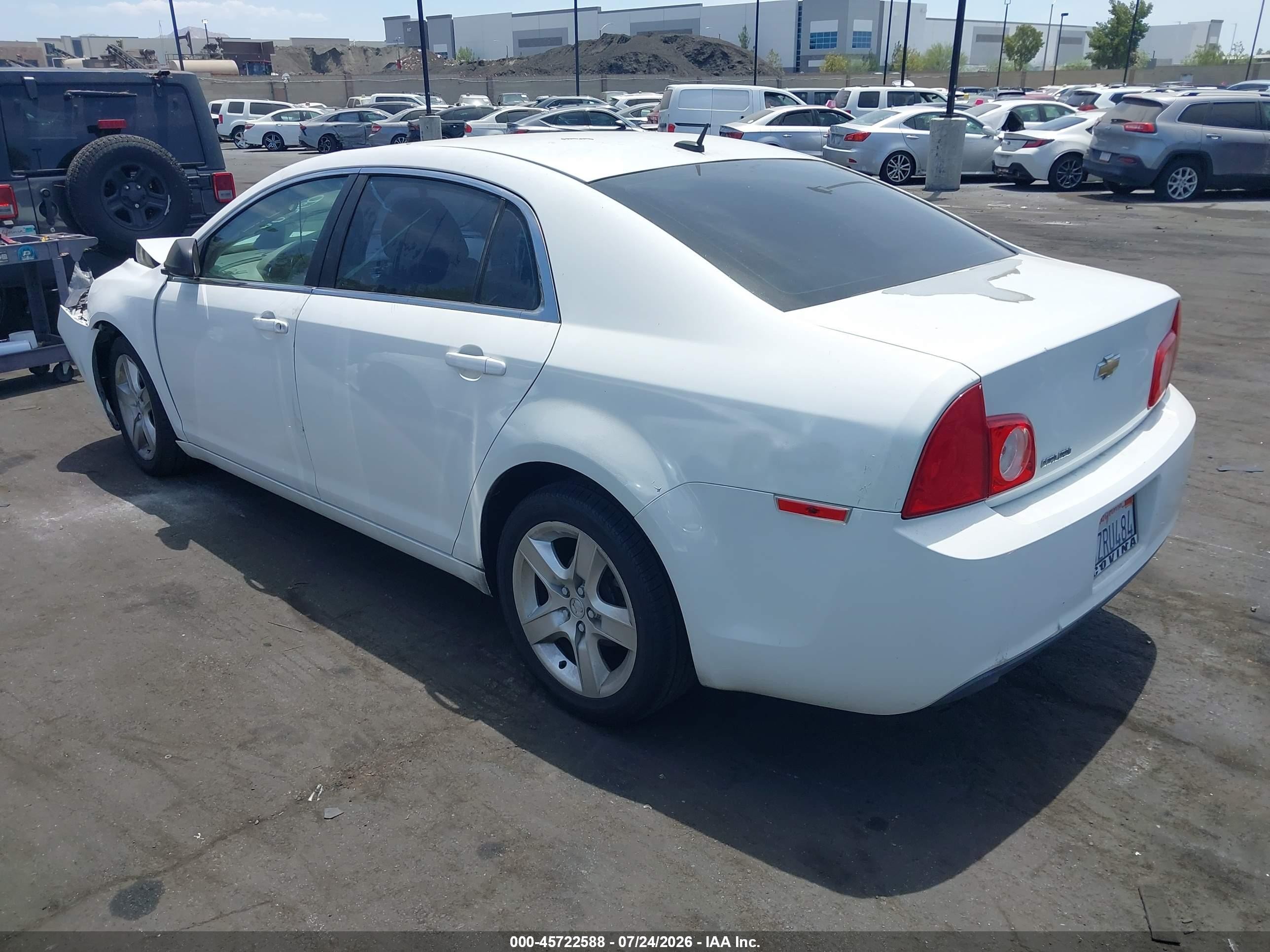 2011 Chevrolet Malibu Ls White vin: 1G1ZB5E1XBF391649