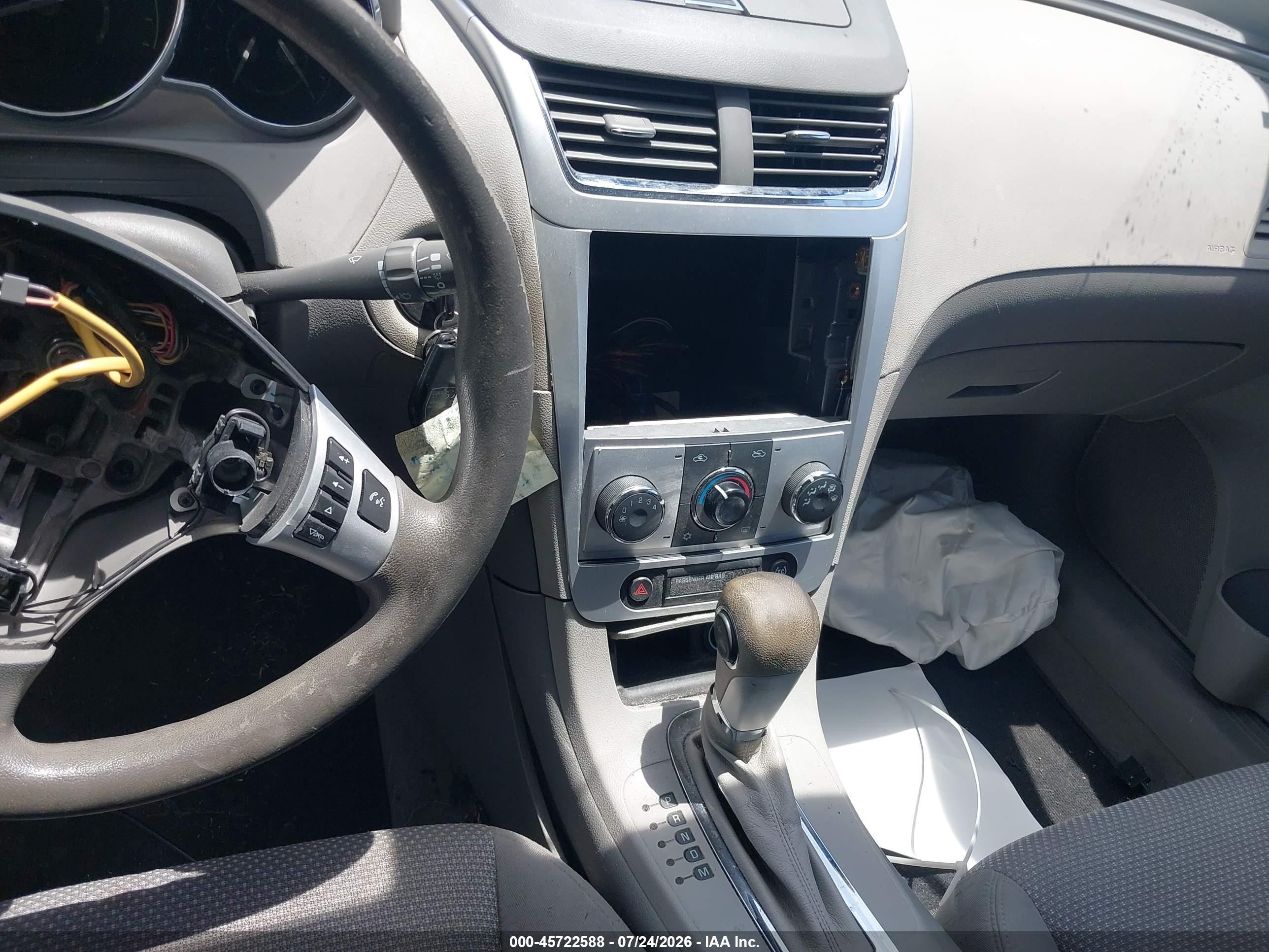 2011 Chevrolet Malibu Ls White vin: 1G1ZB5E1XBF391649