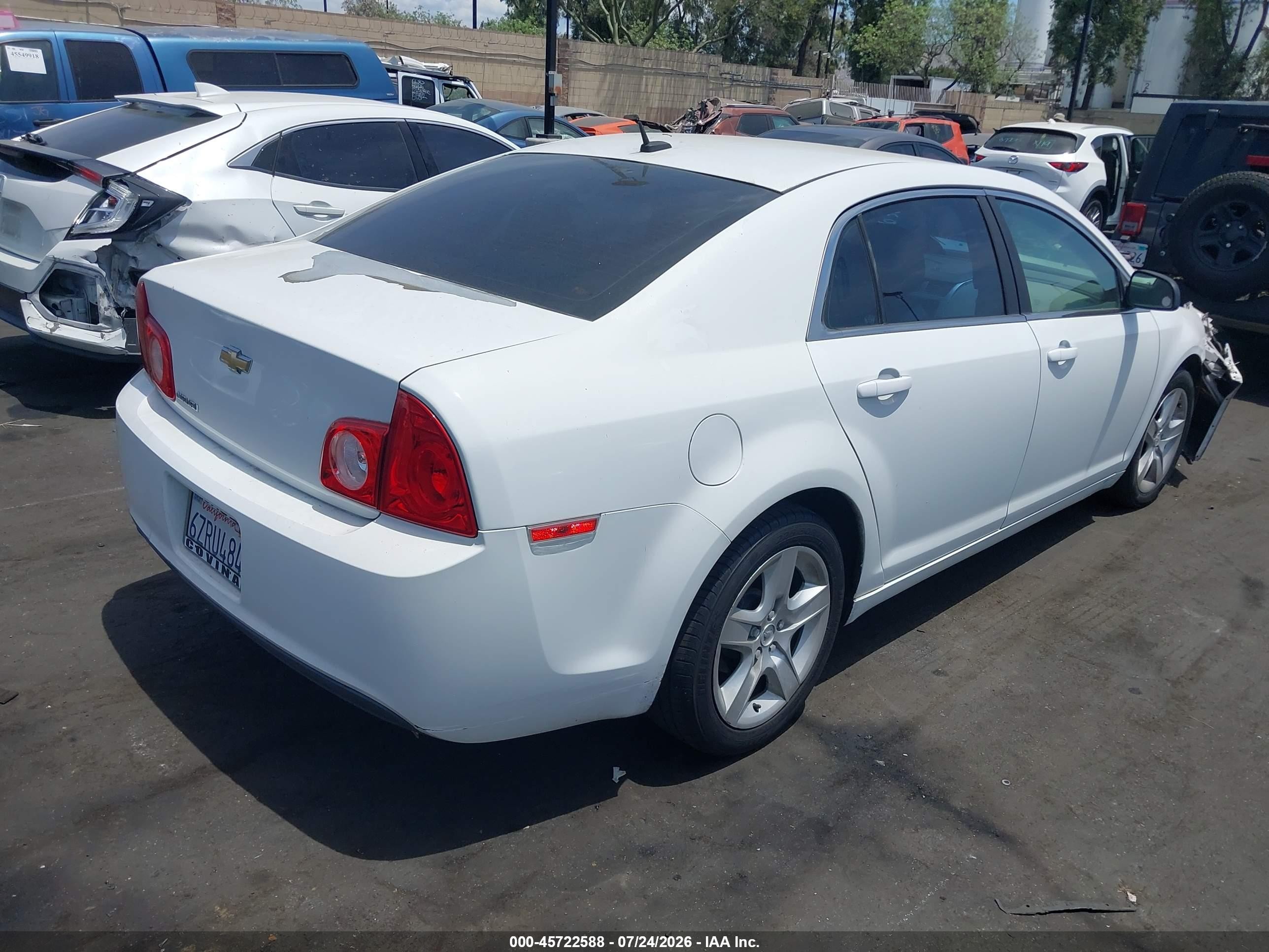 2011 Chevrolet Malibu Ls White vin: 1G1ZB5E1XBF391649