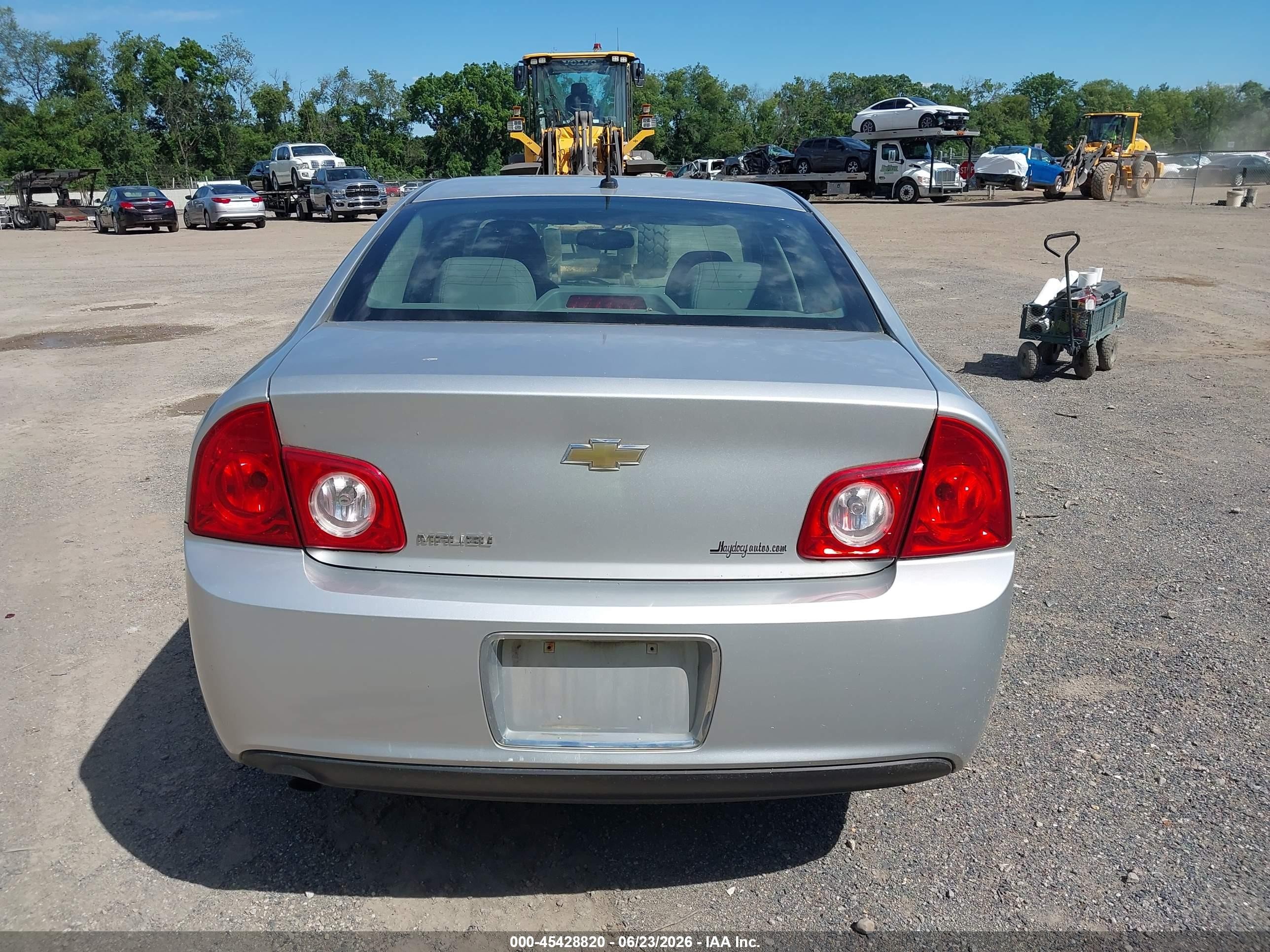 2010 Chevrolet Malibu Ls Silver vin: 1G1ZB5EB0AF161089
