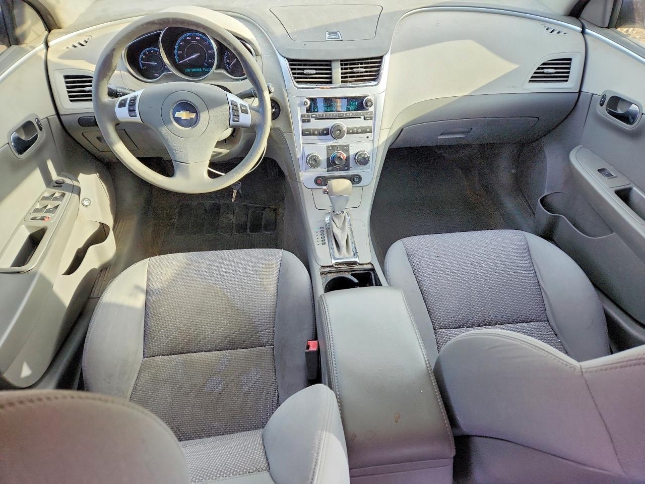 2010 Chevrolet Malibu Ls Silver vin: 1G1ZB5EB1A4135368