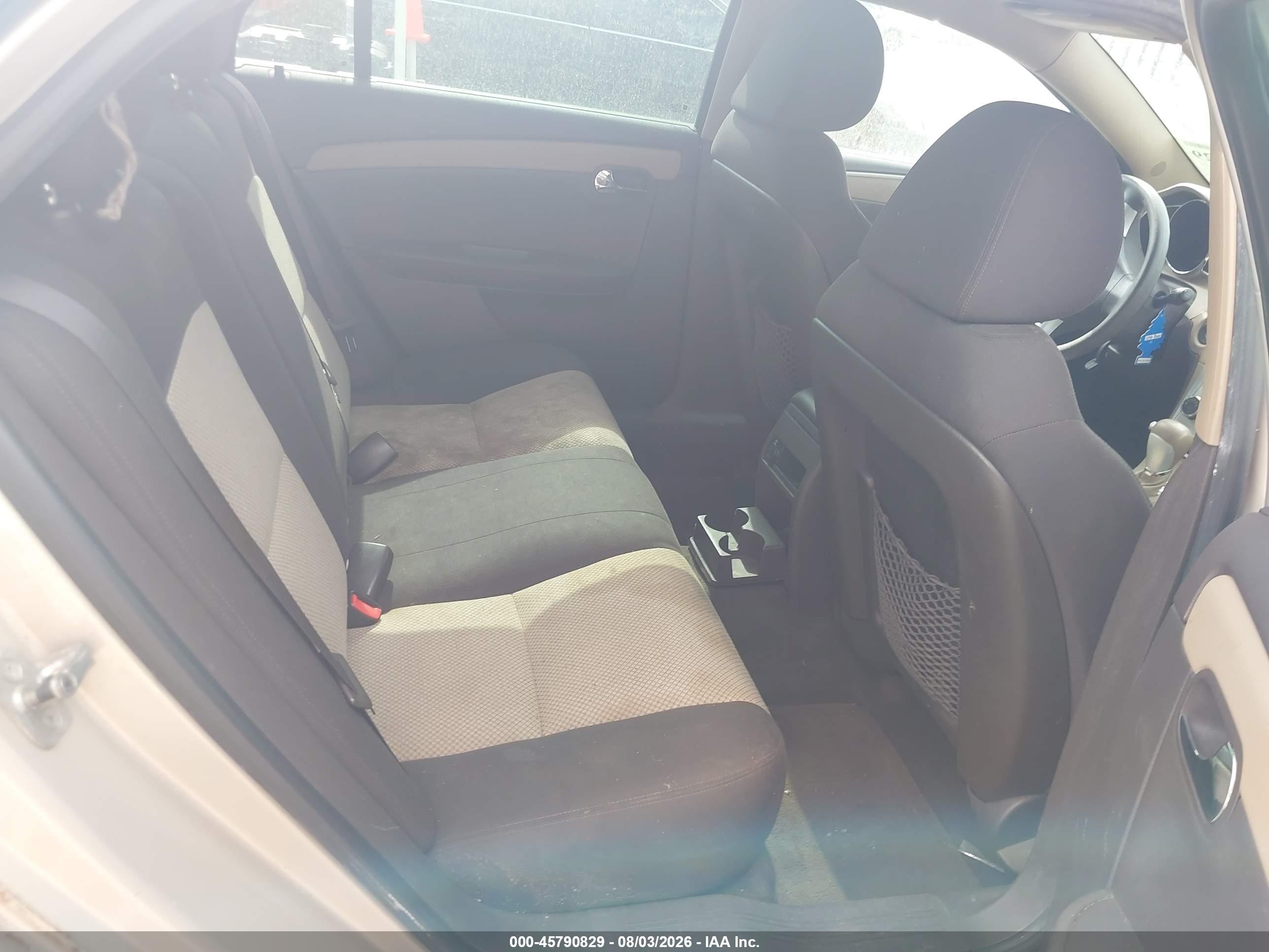 2010 Chevrolet Malibu Ls Beige vin: 1G1ZB5EB1AF140865